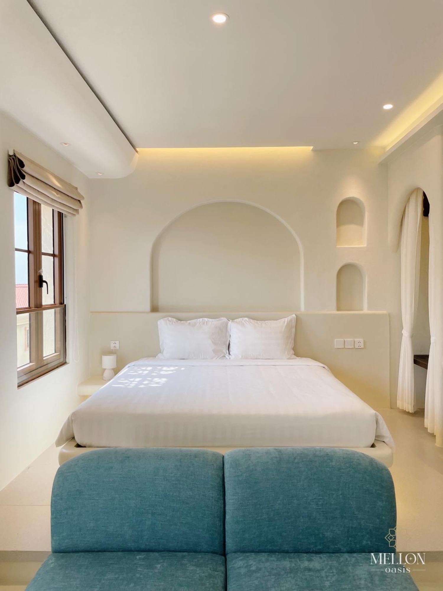 Mellon Oasis Hotel
