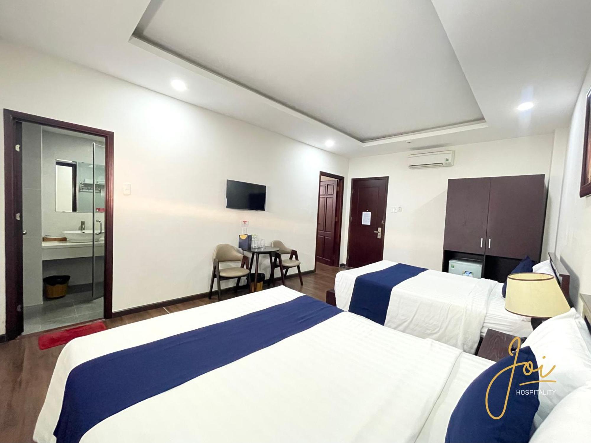 Joi Hospitality - Hotel