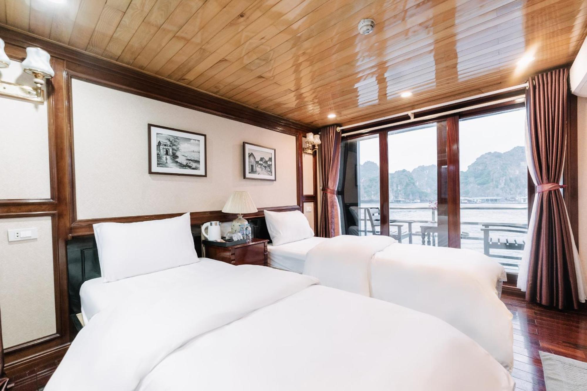 Daiichi Boutique Cruise Botel Chan Chau