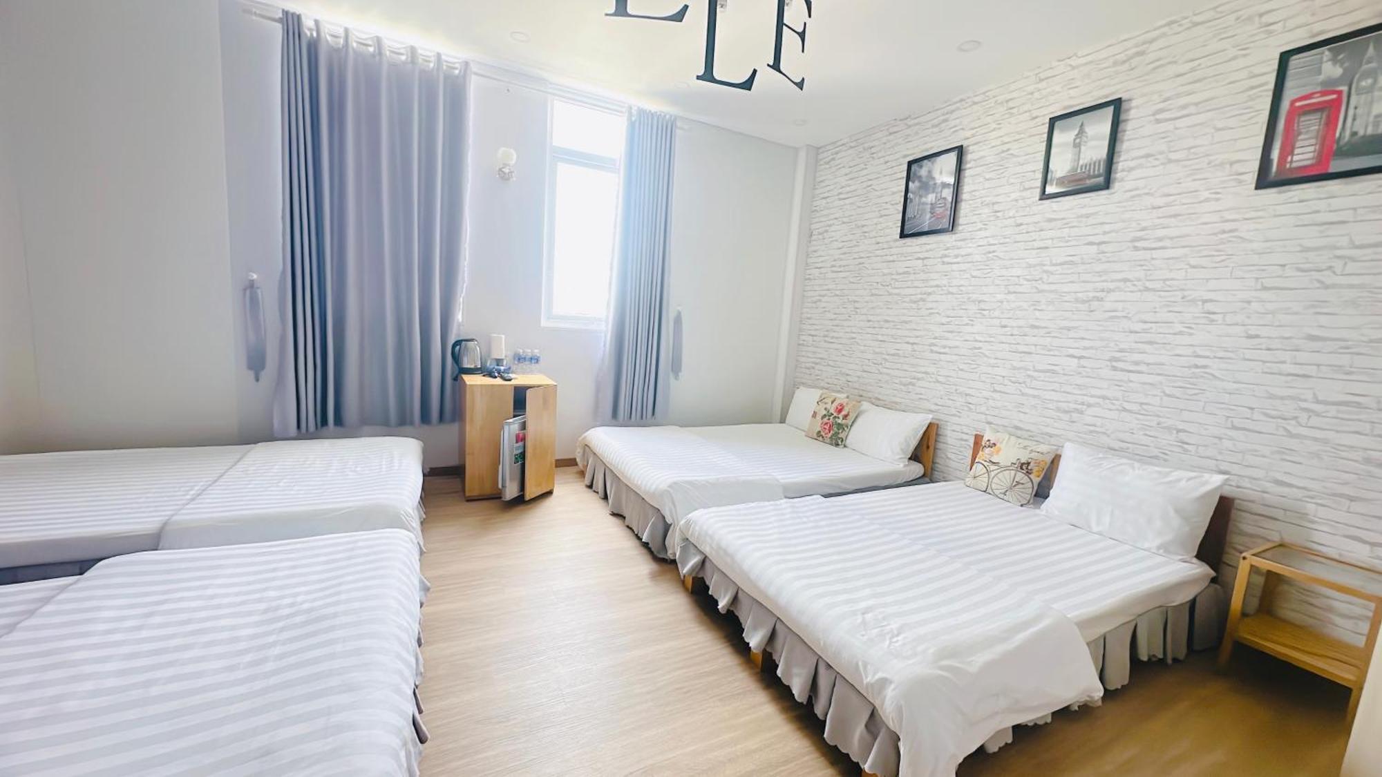Sele House Hotel *