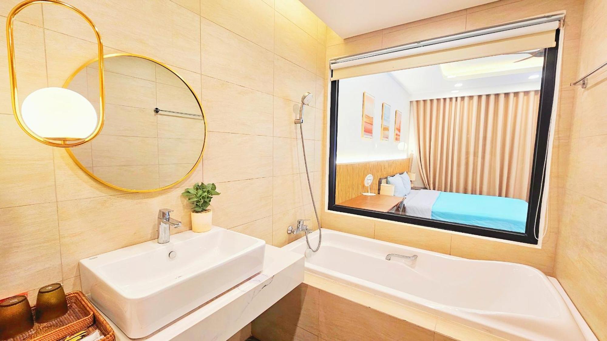 Flc Sea Tower View Bien, Nhieu Hang Phong Apartment *