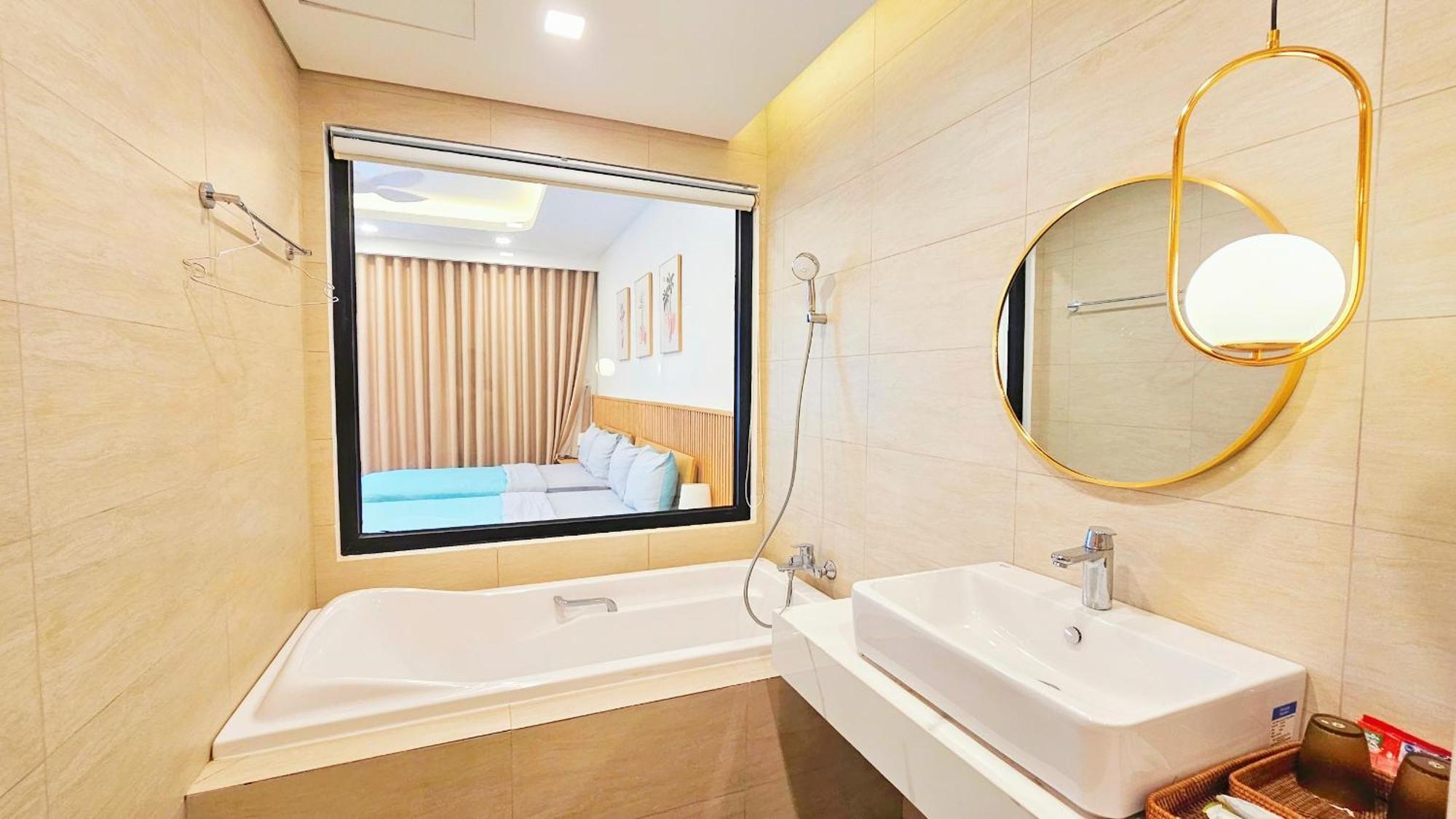Flc Sea Tower View Bien, Nhieu Hang Phong Apartment *