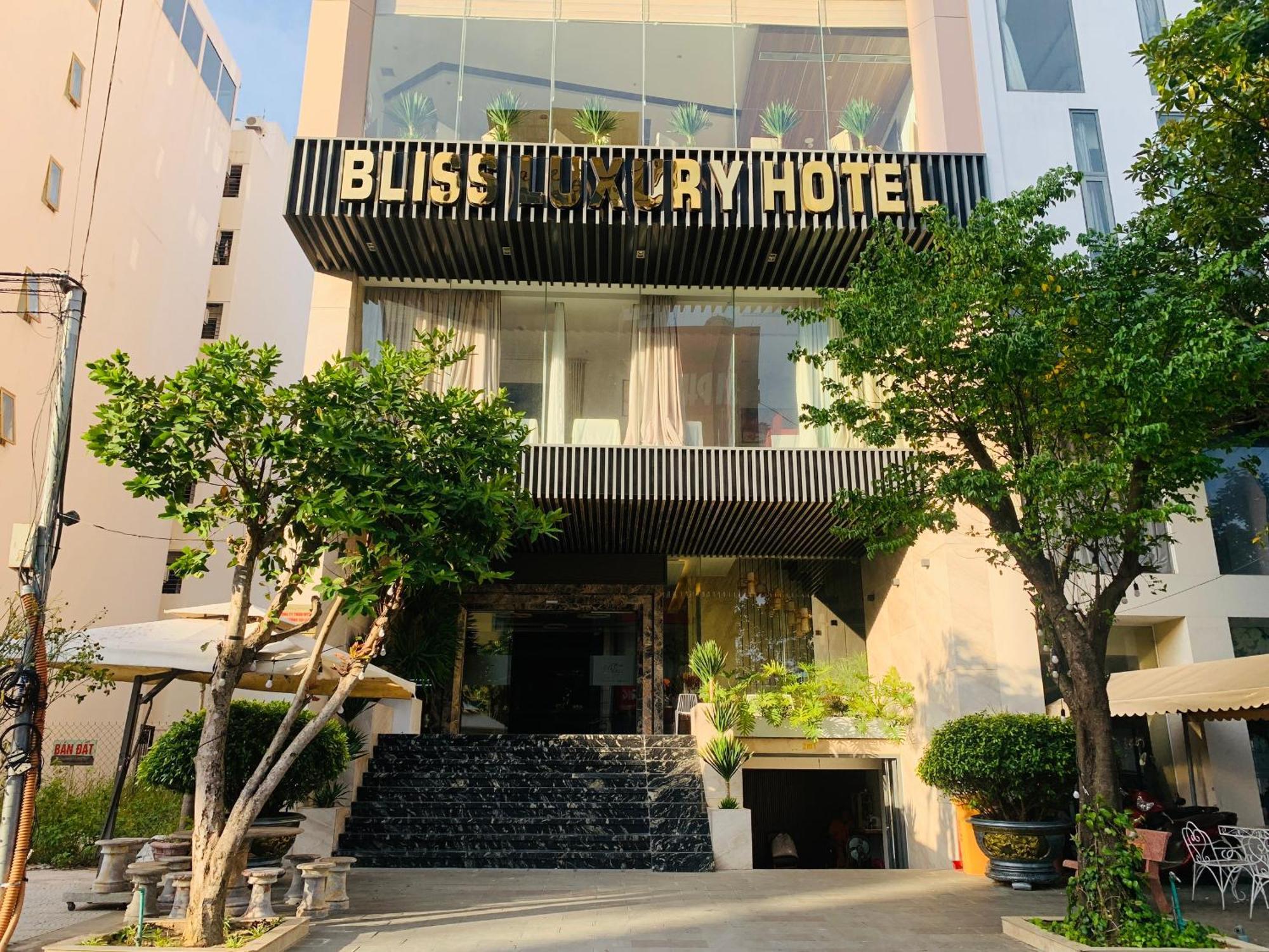 Bliss Luxury Hotel Da Nang