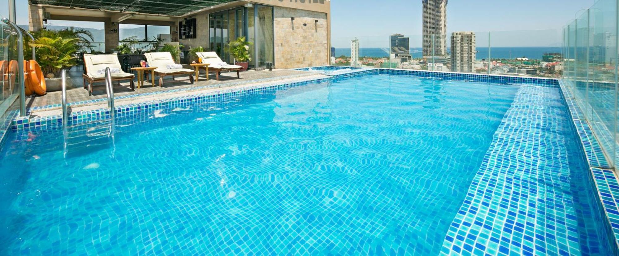 Bliss Luxury Hotel 4*