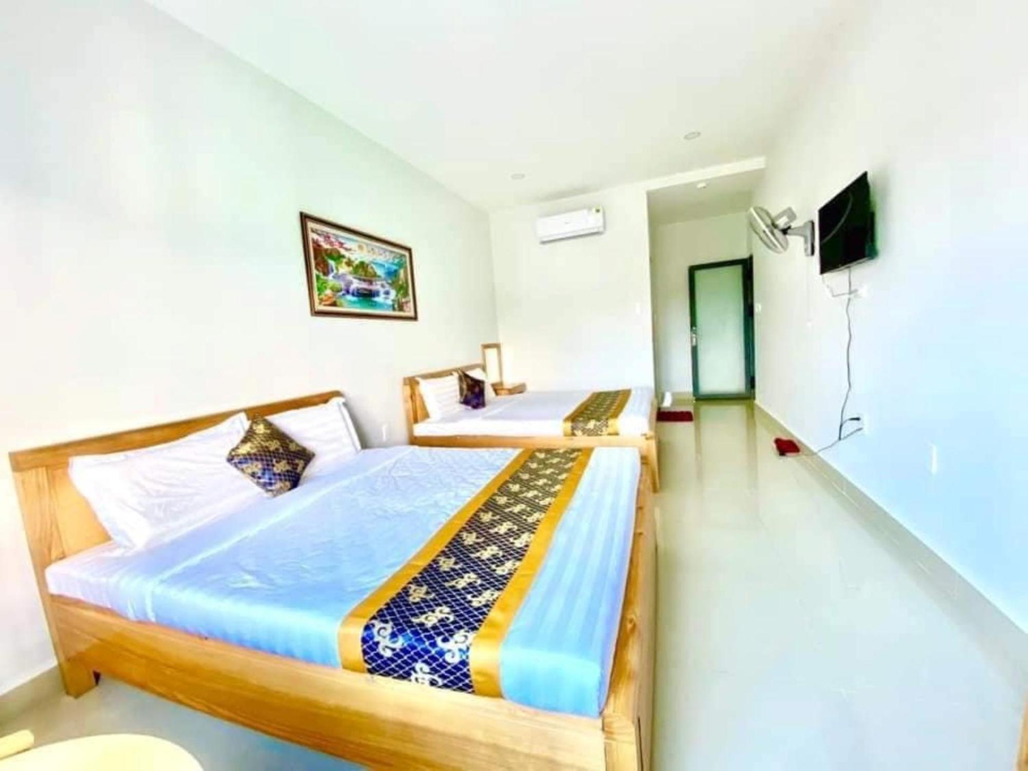Hotel Bien Dong Dao Phu Quy *