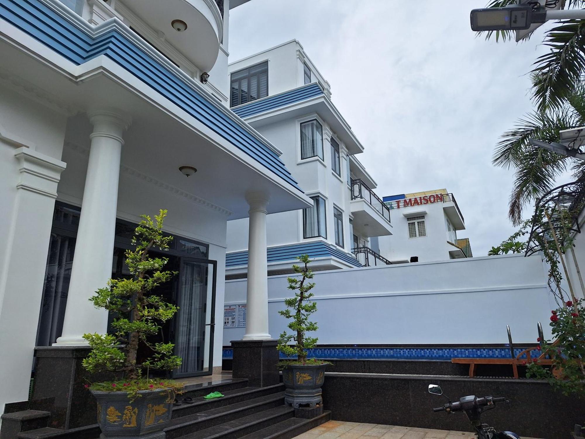 Villa Hoang My B2.20 *