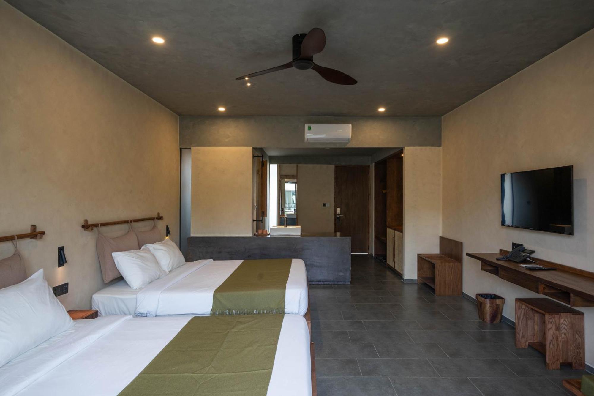 The Clay Resort