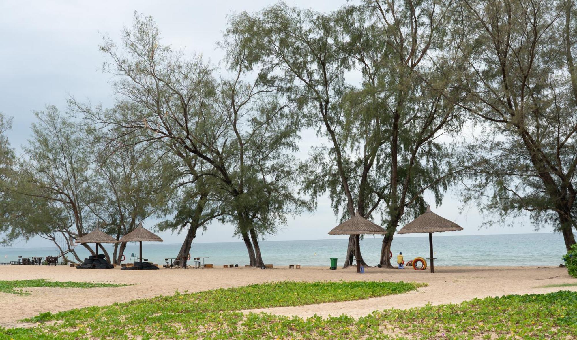 Tropical Bay Grand World