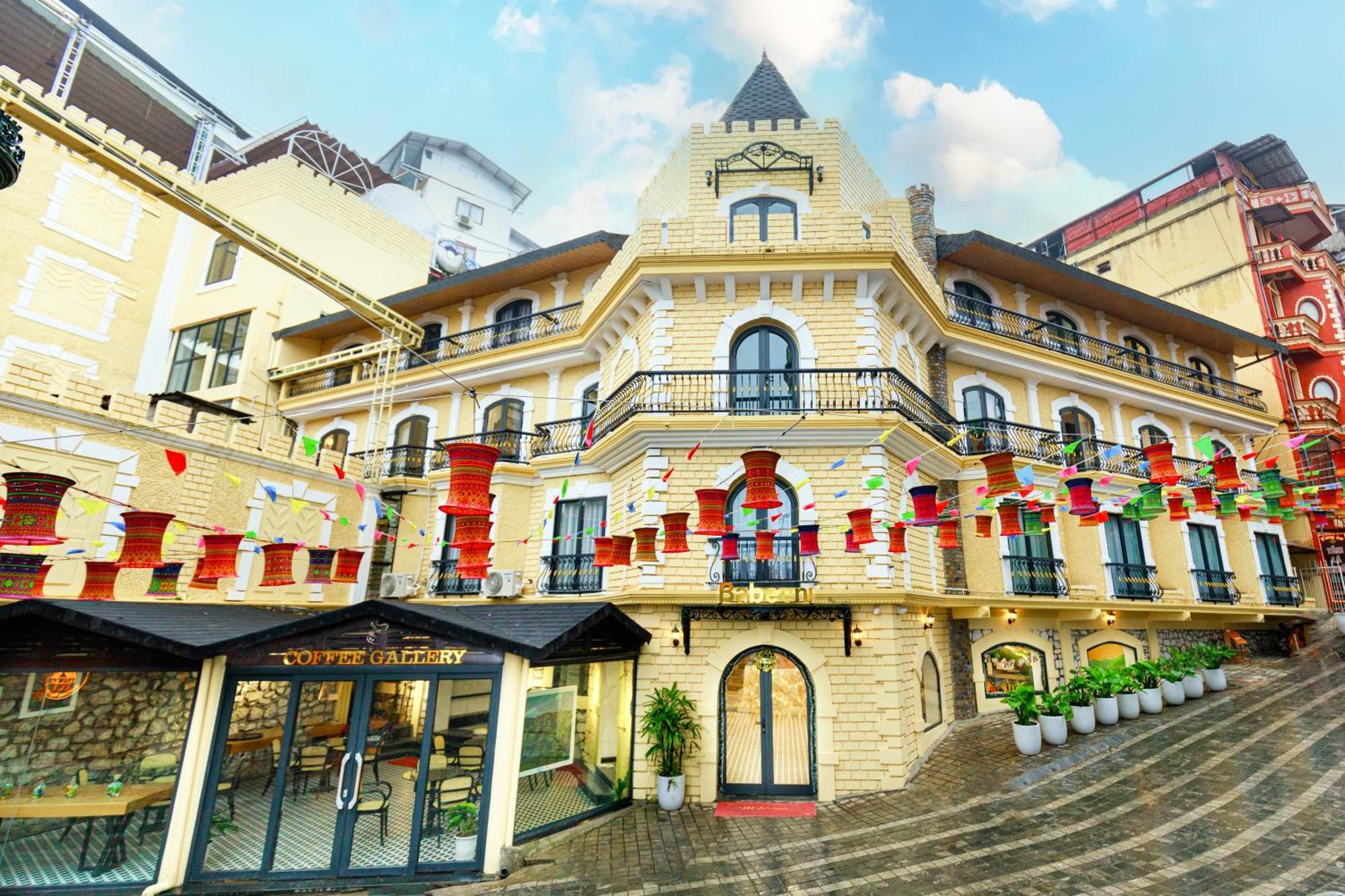 Babeeni Family Khách sạn 4*