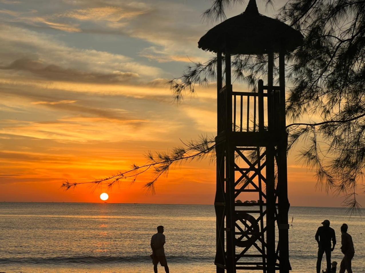 Hotel Tropical Bay Grand World 3*