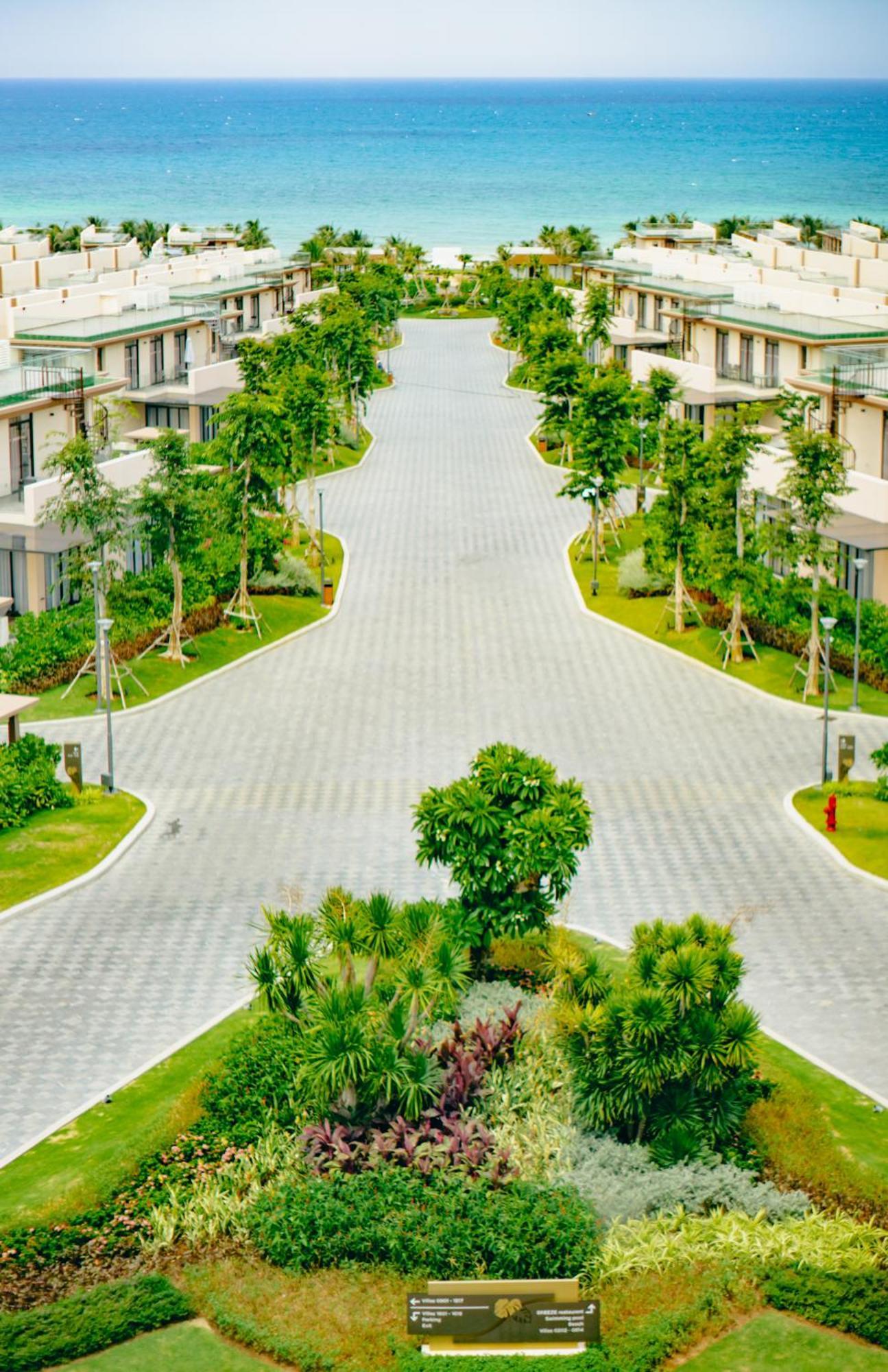 Mysterio Pool & * Cam Ranh
