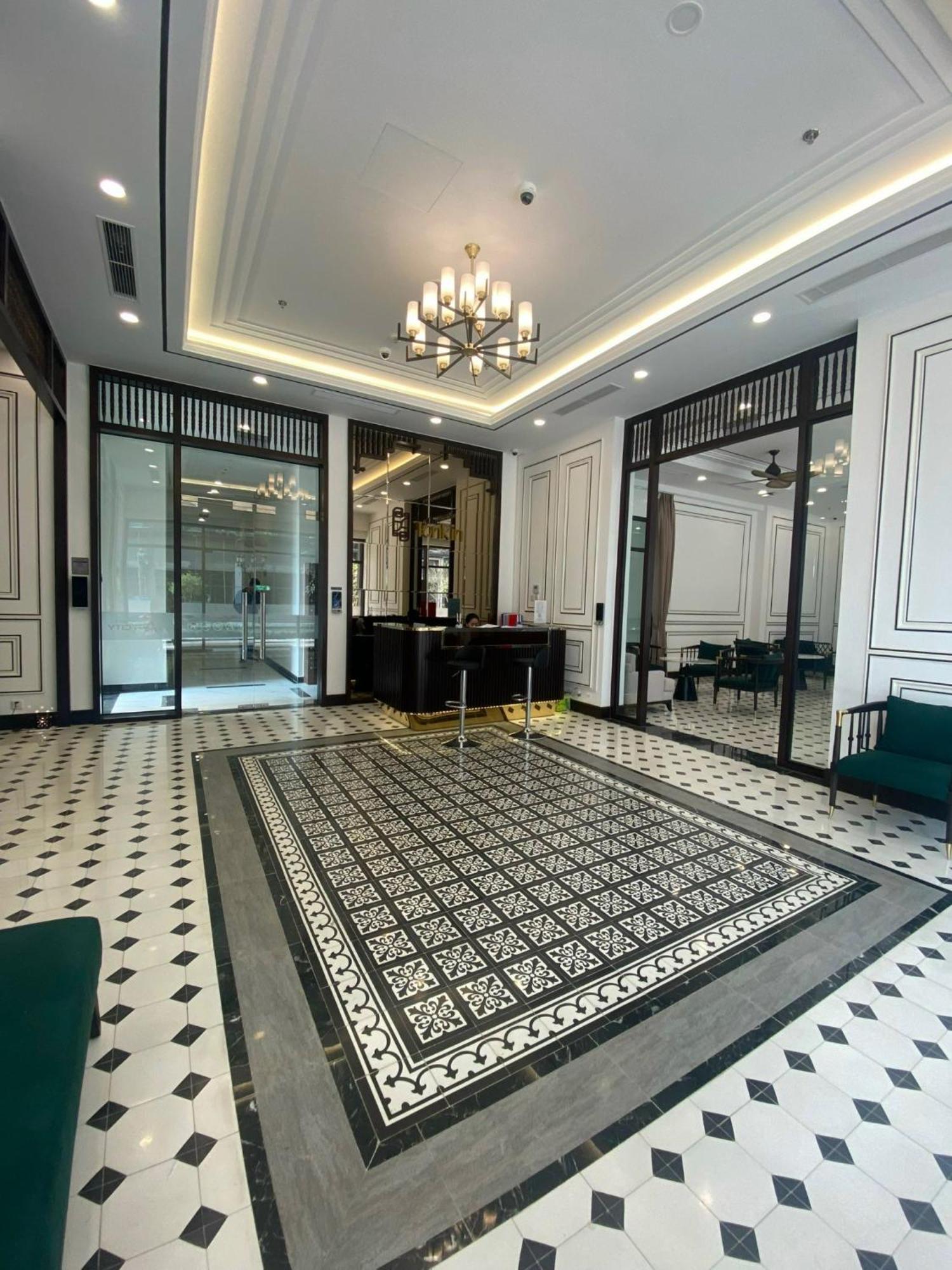 & Vinhomes Smart Tay Mo - Lee 2 * Phu Thu