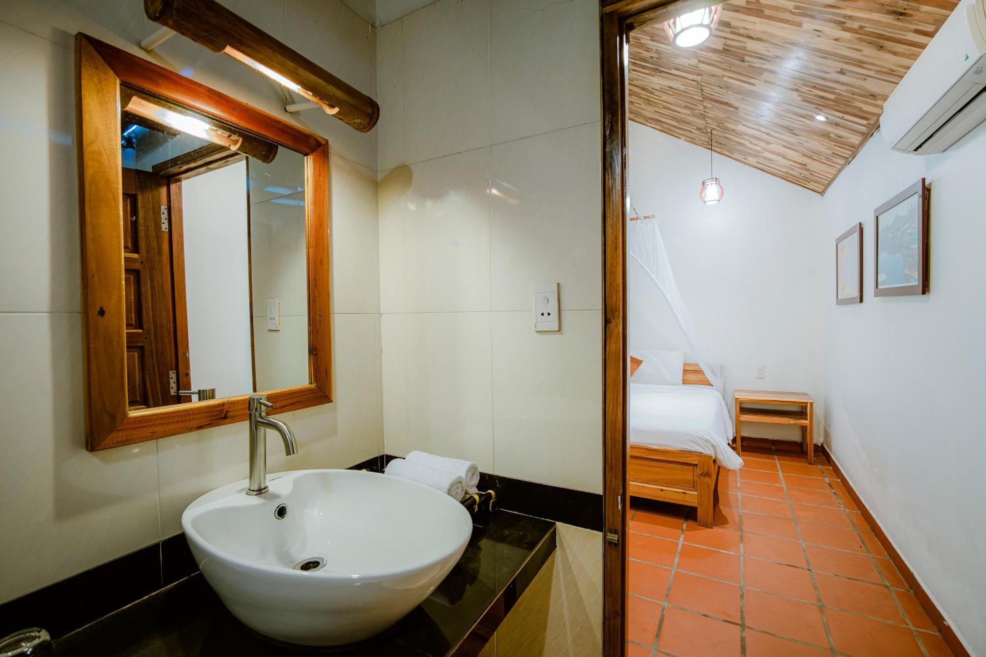 La Resort, 3*