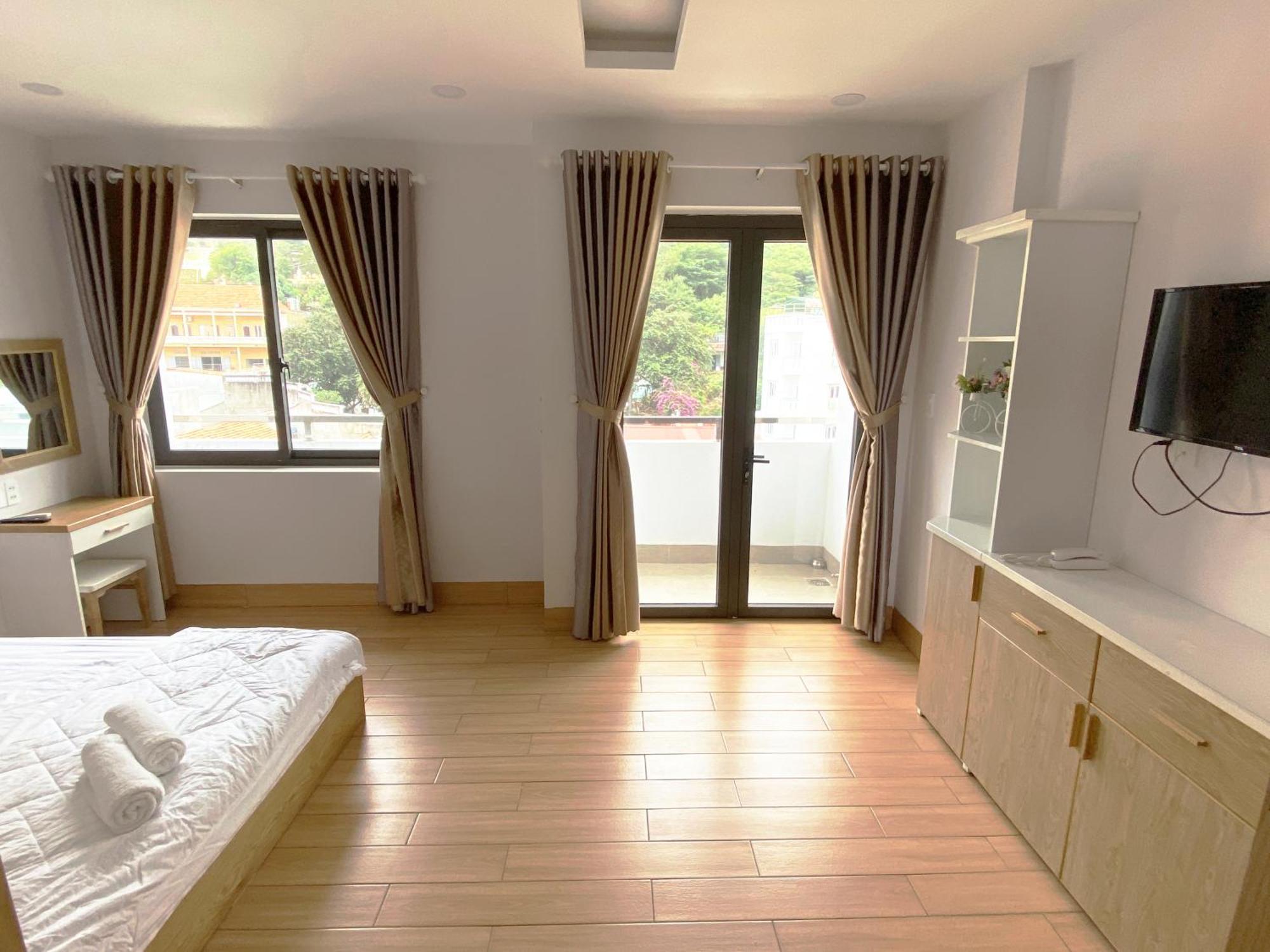 Hotel Jolilian &
