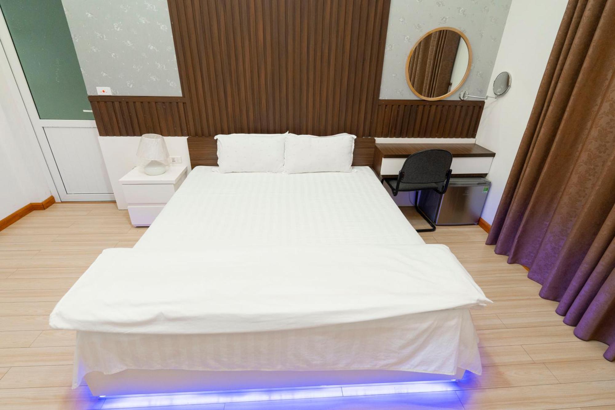 Bien Dong Complex Resort *