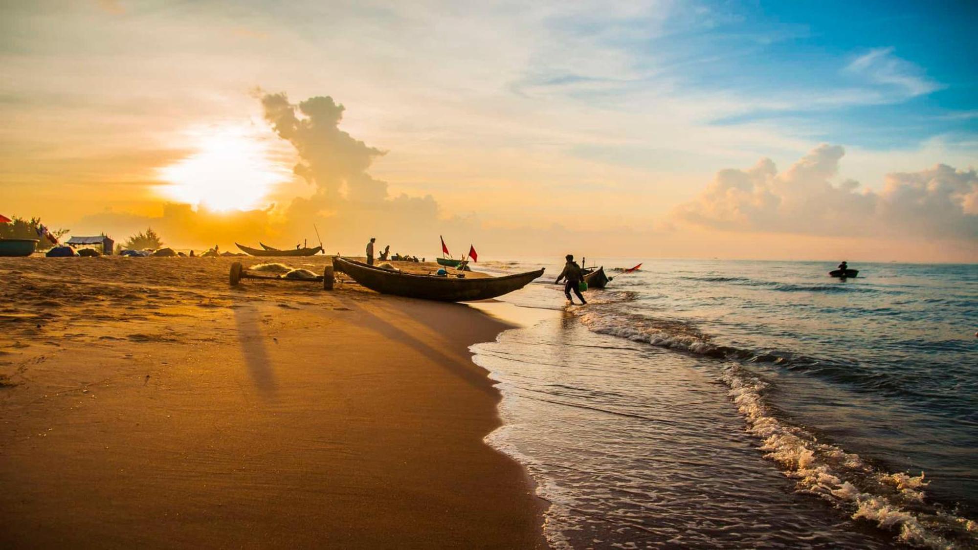 Biet Thu Hoang Duc Nghi Duong Check In Hoa Giay Bai Sau Villa Vung Tau