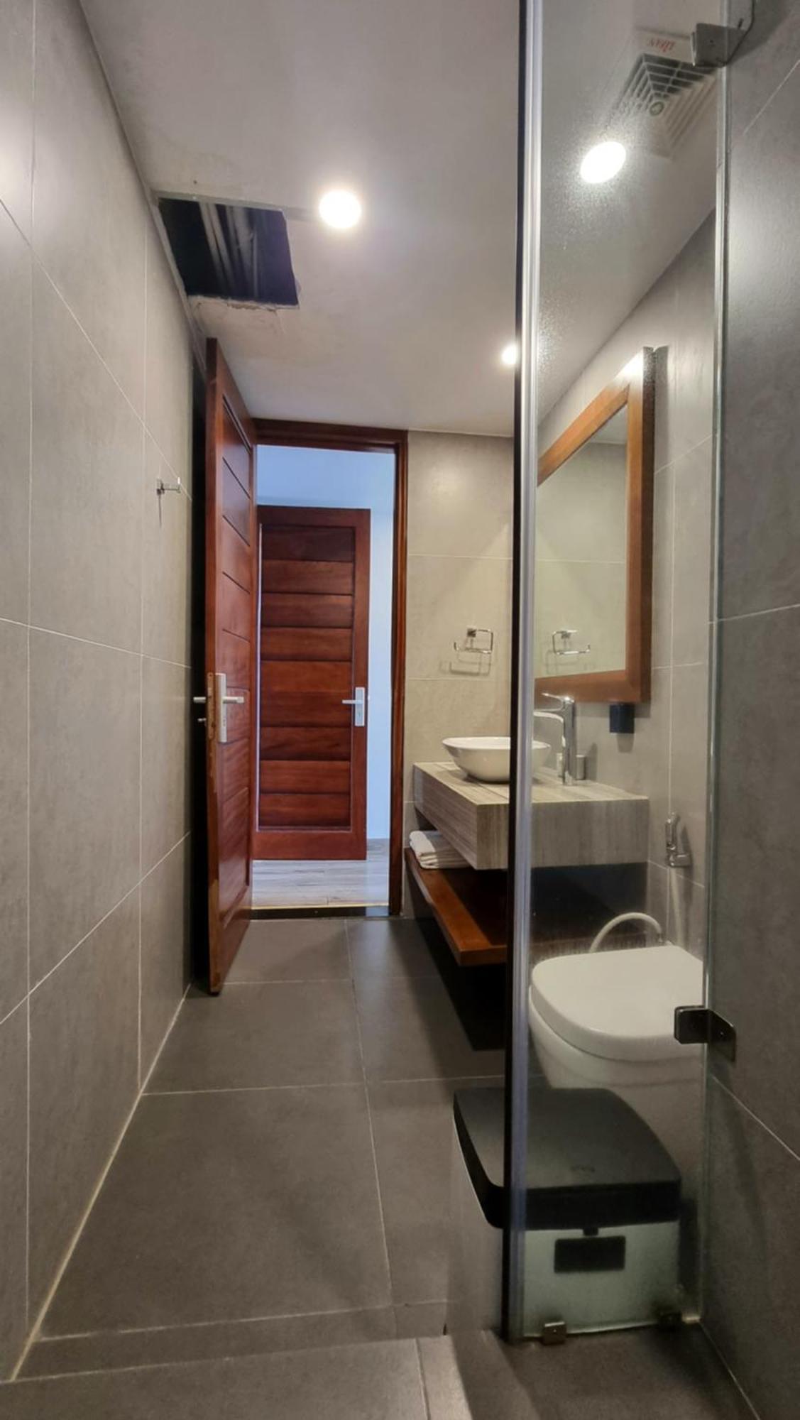Promotion Early Booker Ocean Front 500m2 With 4 Bedrooms And Swimming Pool