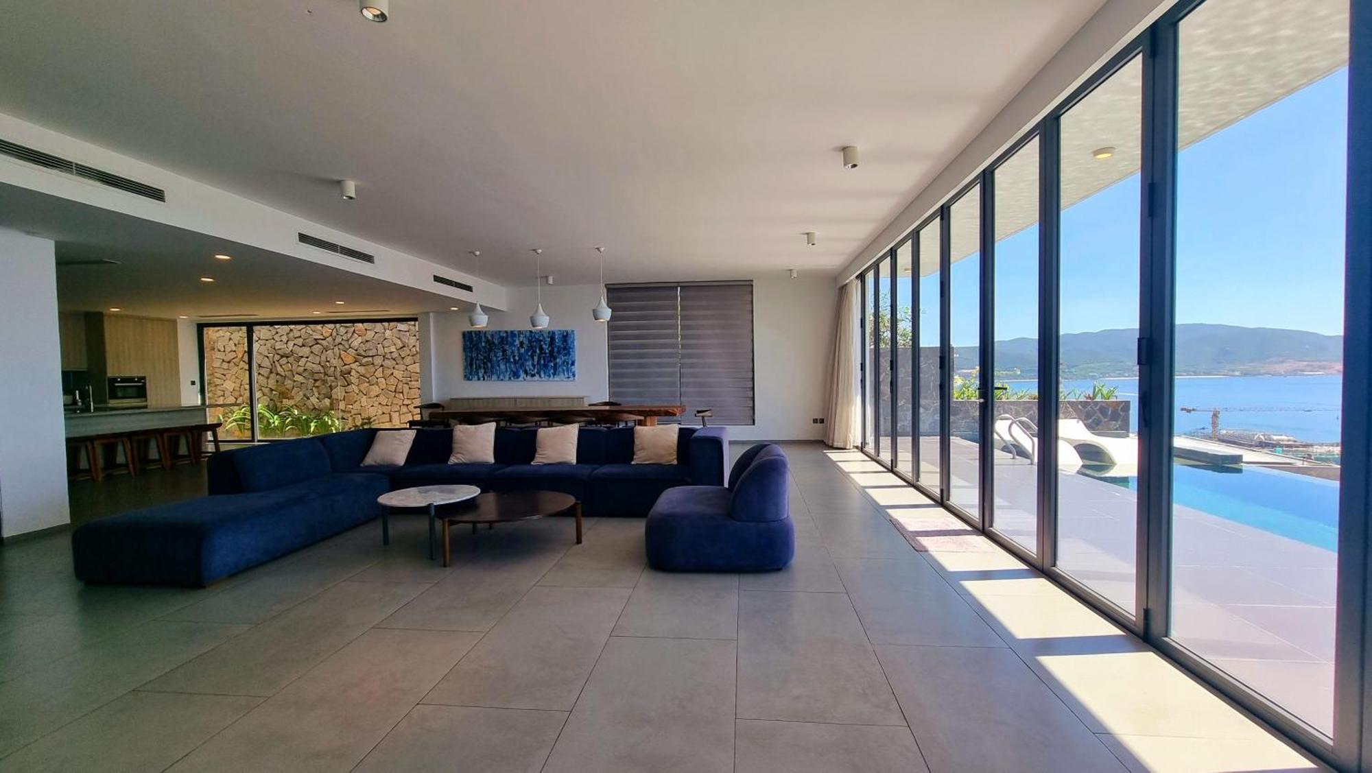 Promotion Early Booker Ocean Front 500m2 With 4 Bedrooms And Swimming Pool Villa