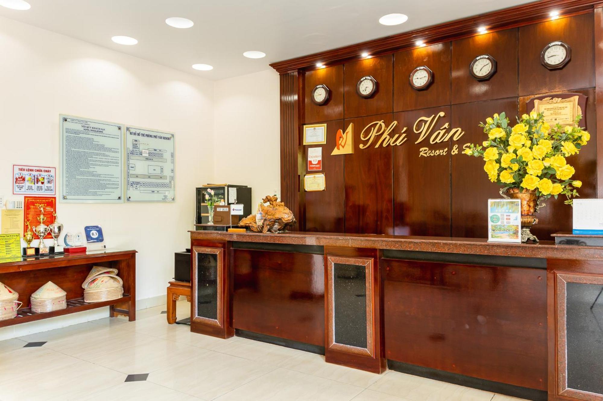 Phu & Resort
