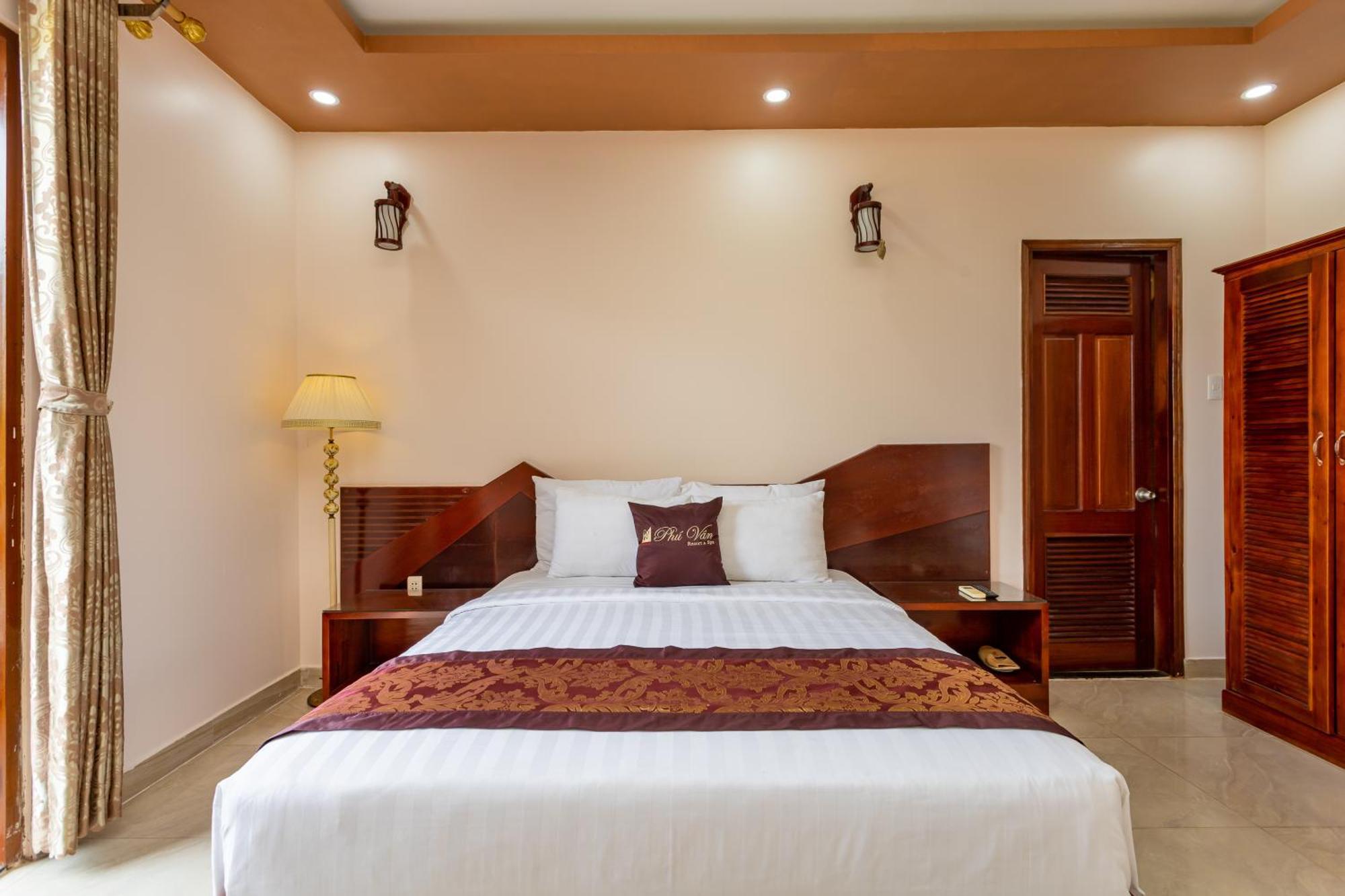 Phu & 3* Phu Quoc