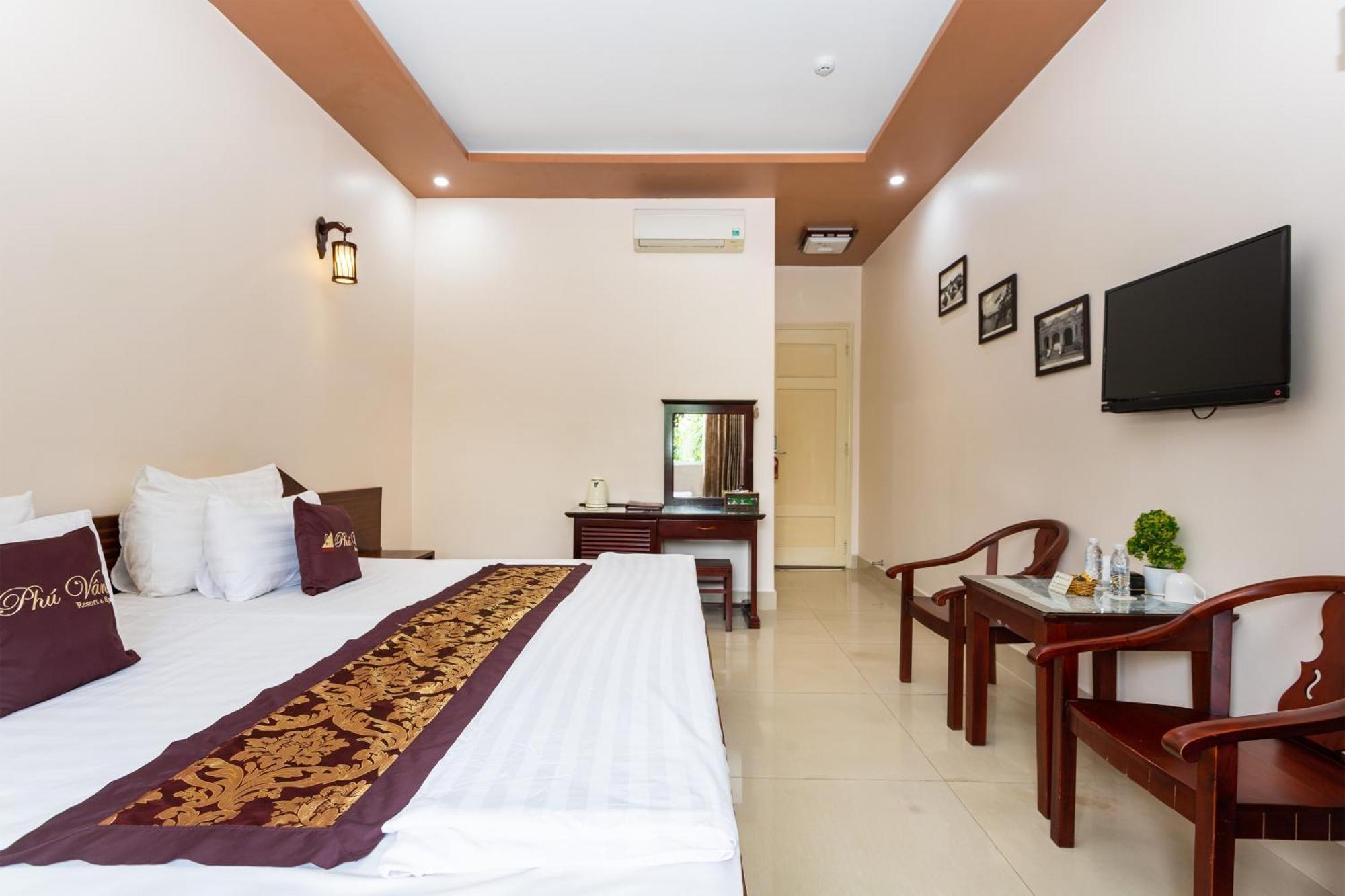 Phu & 3* Phu Quoc