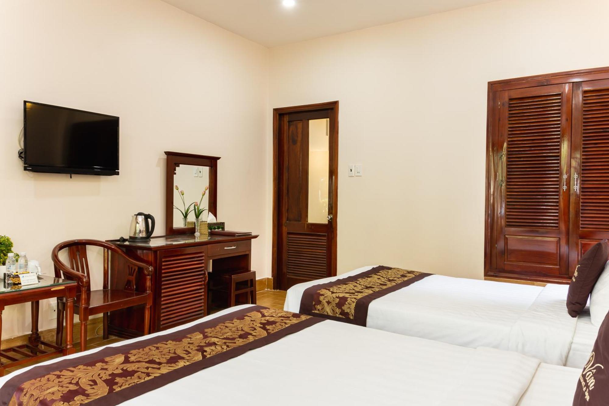 Resort Phu & 3*