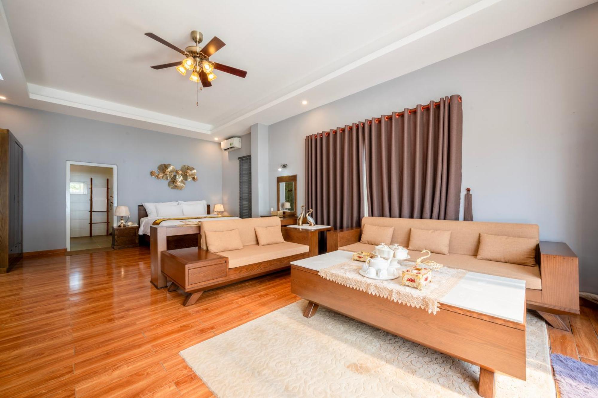 Chez Carole Hotel 4*