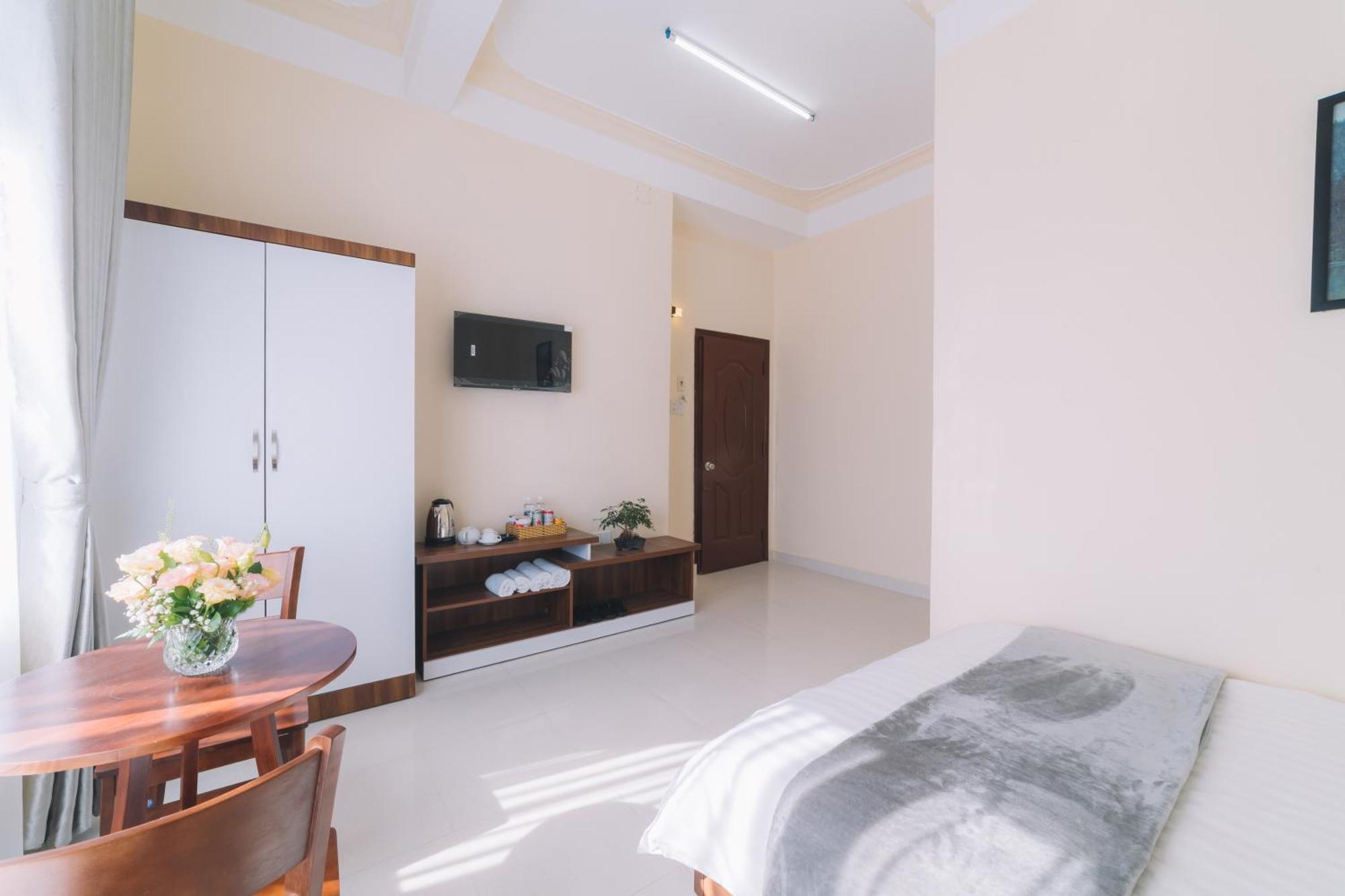 Hotel Khach San Phat Loi