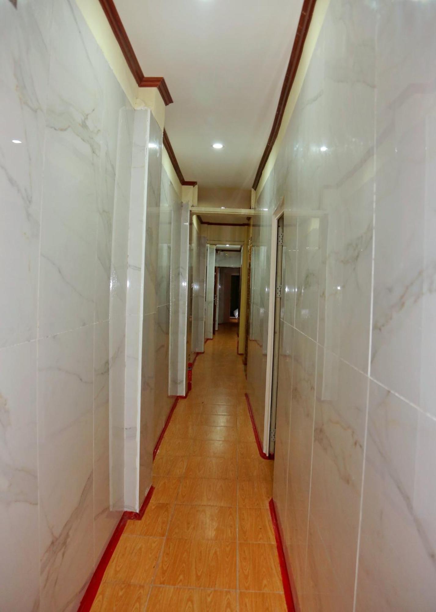 Tuan 3* Hanoi