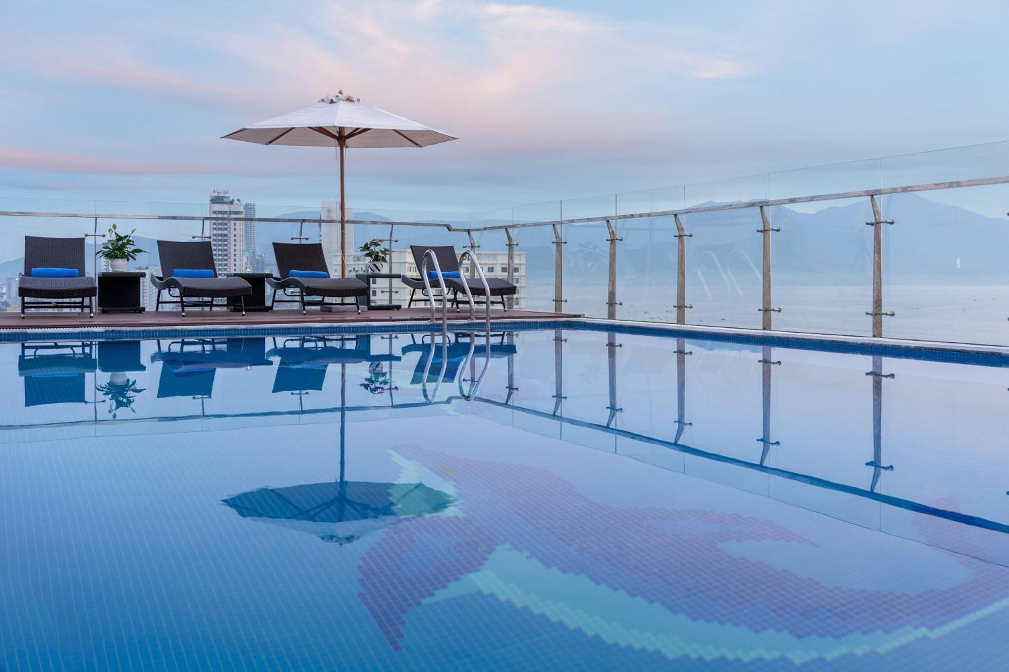 Hotel Sunny Ocean & 4*