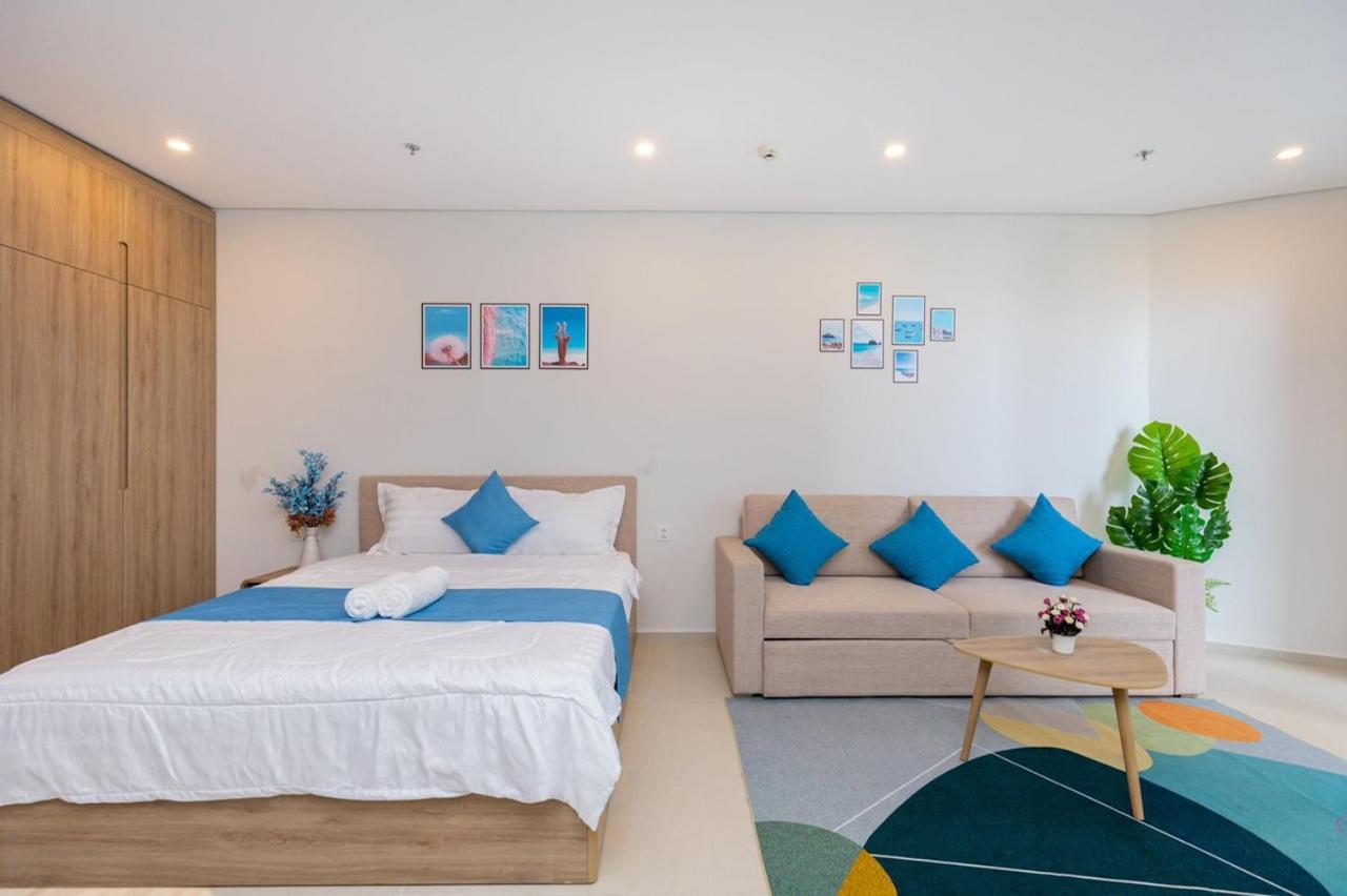 Apartment The Song Condotel: Beachfront 5-star With Infinity Pool