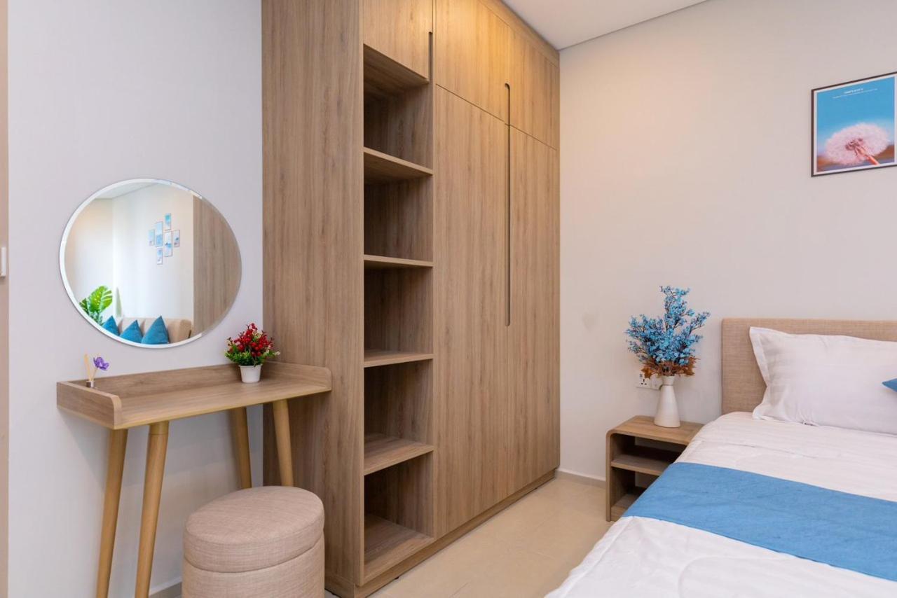 Apartment The Song Condotel: Beachfront 5-star With Infinity Pool