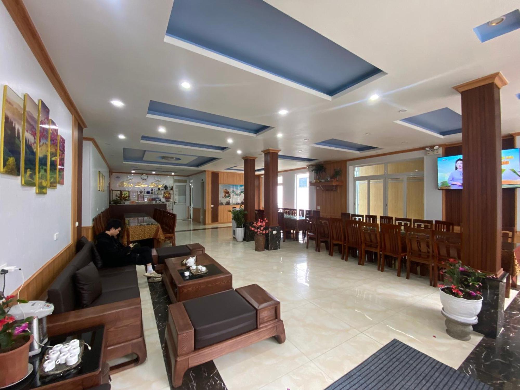 Hotel Khach San Anh Dao