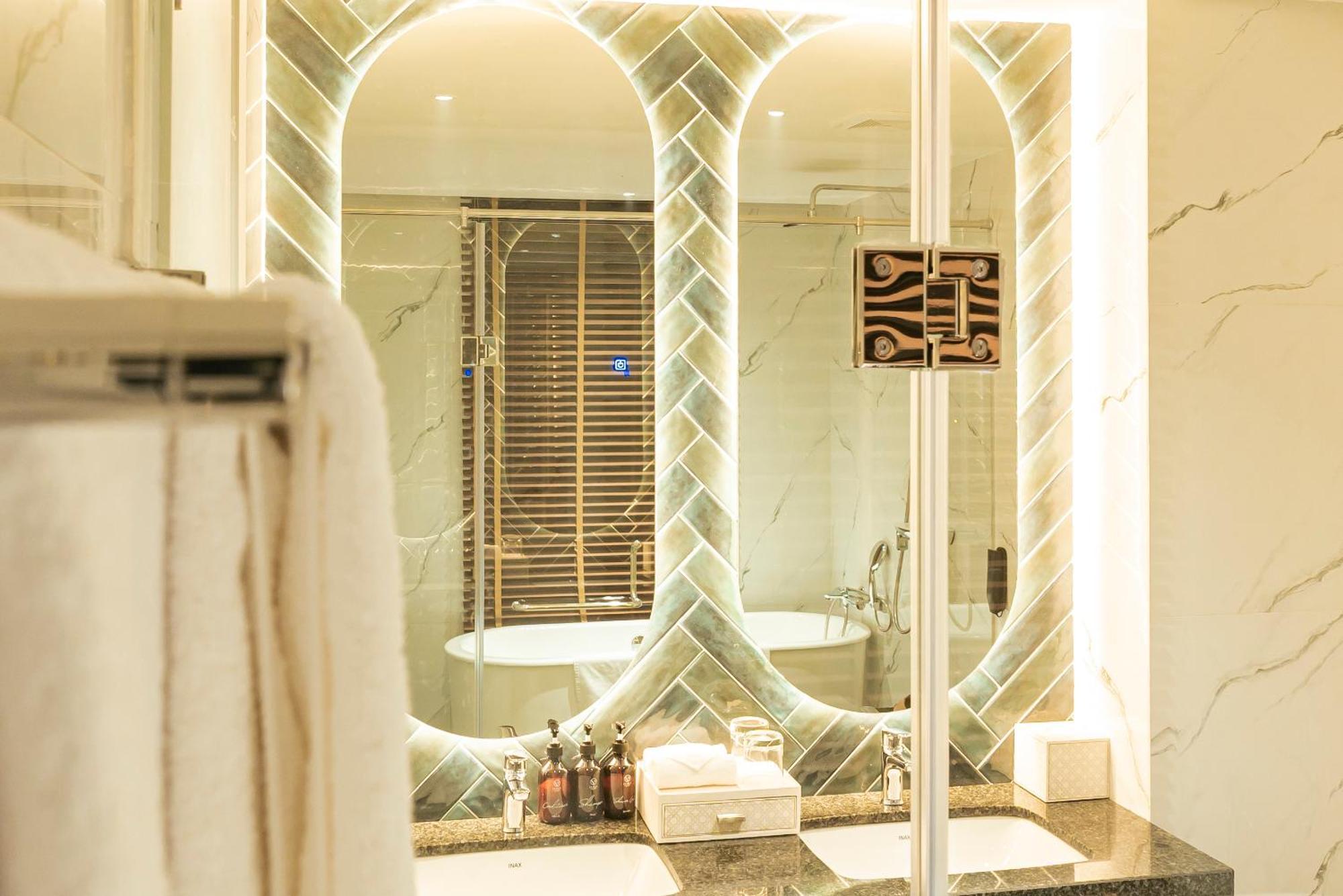 Hotel La Vela 5*