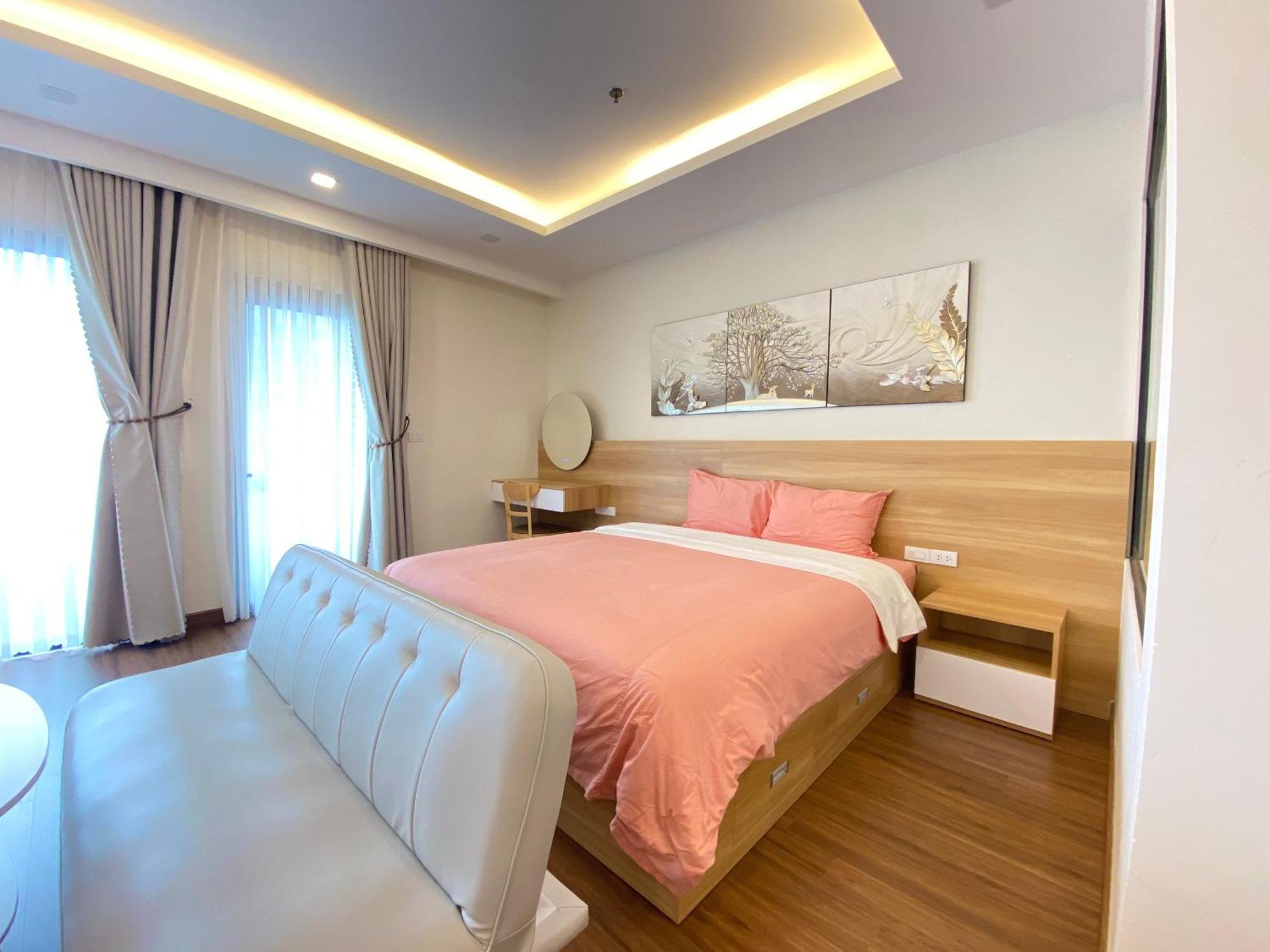 Flc Sea Tower Condotel *