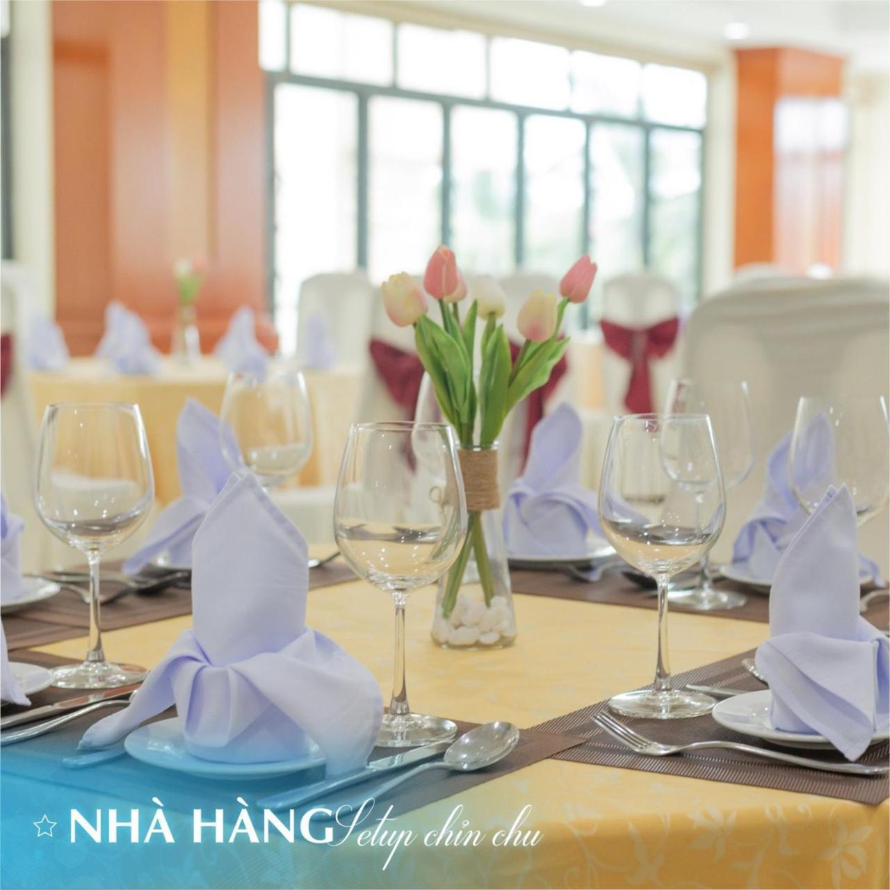 Hotel Seafront Da Nang