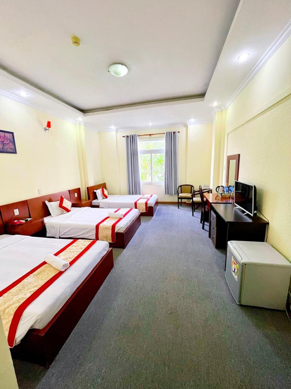 Tho Khách sạn Cần Thơ
