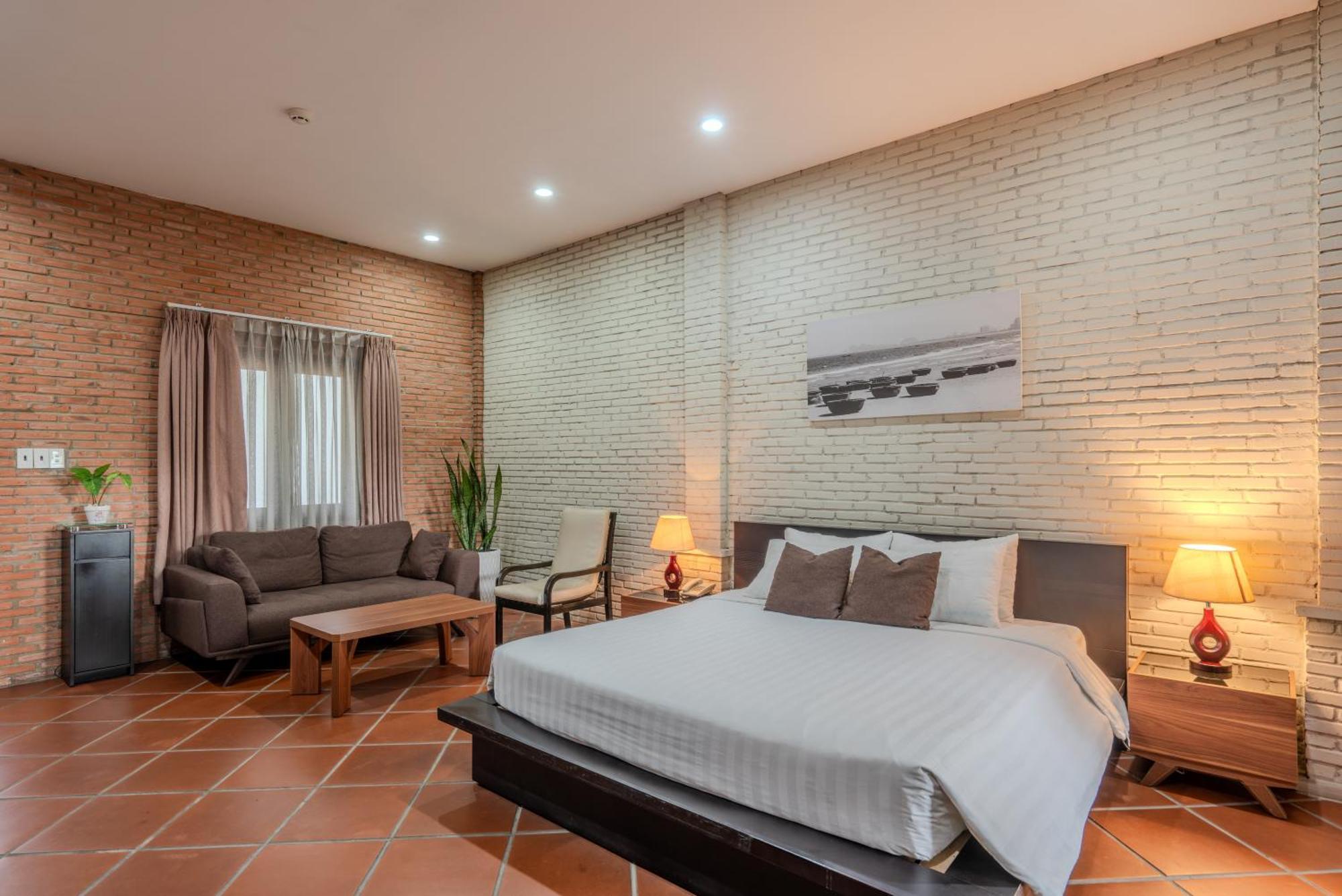 Resort Mekong Long Thanh & Reststop