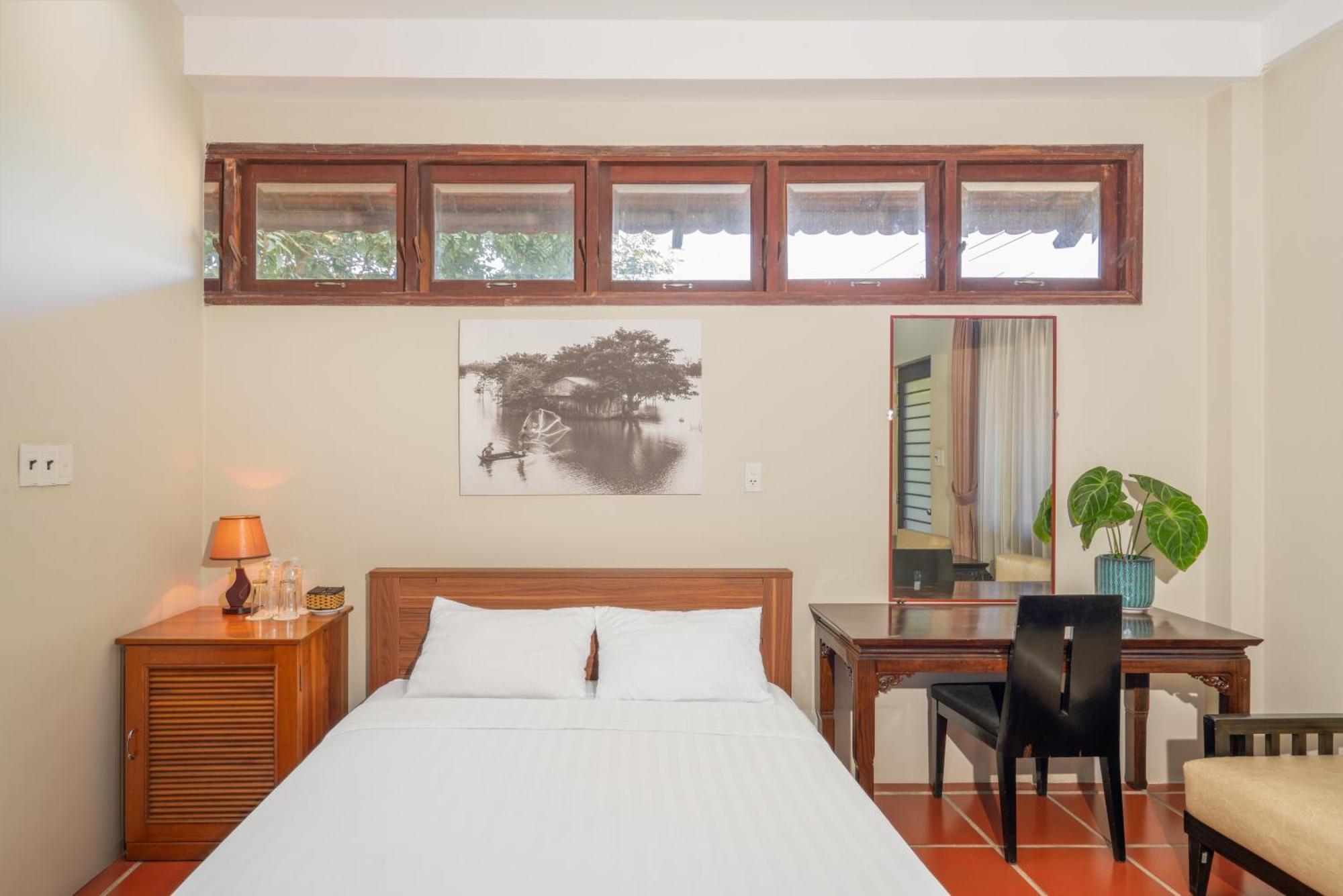 Resort Mekong Long Thanh & Reststop 3*