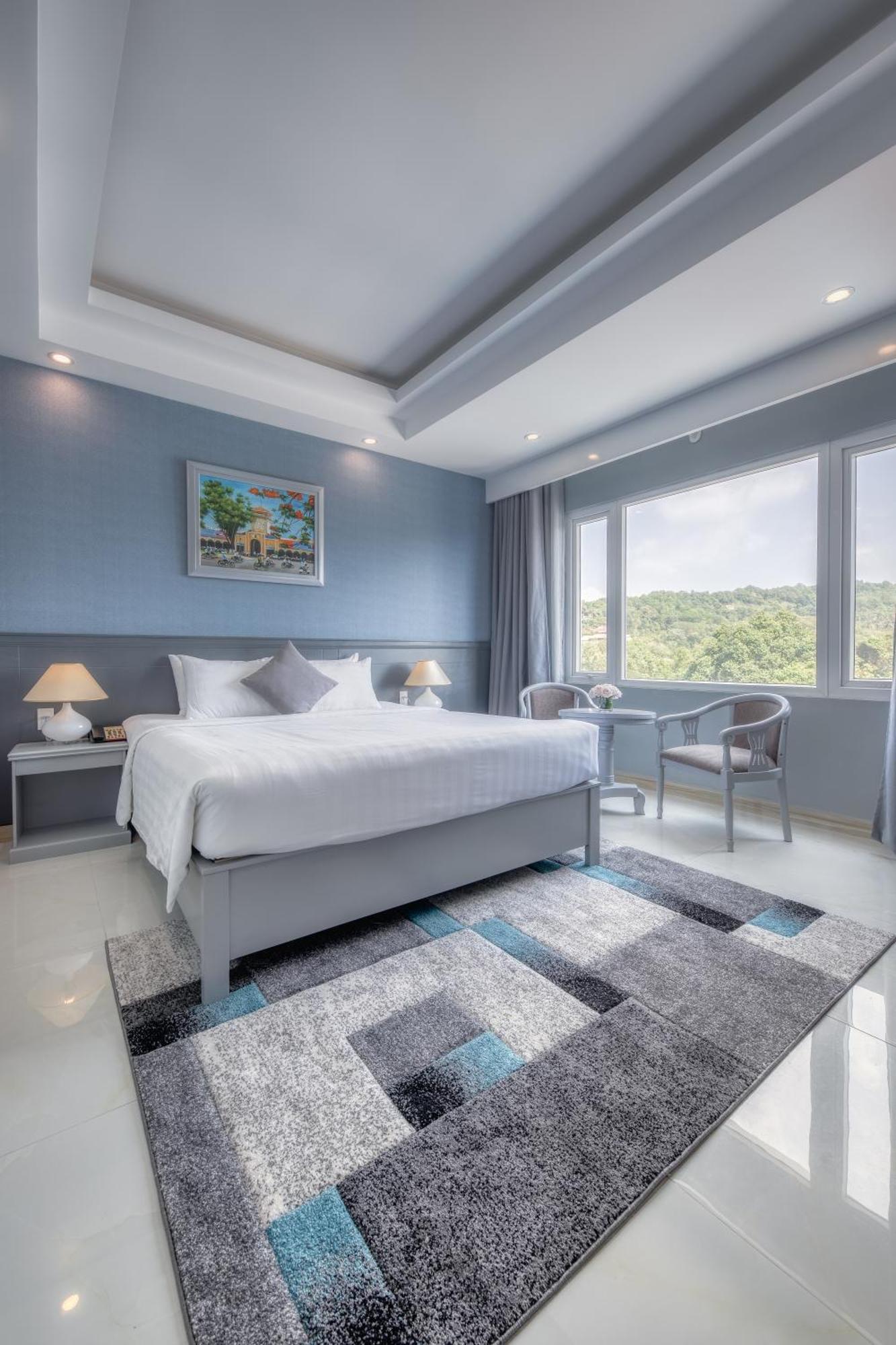 Ocean Pearl Hotel
