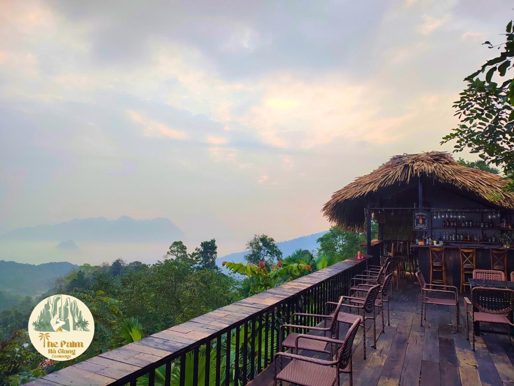 Tvpalm Lodge
