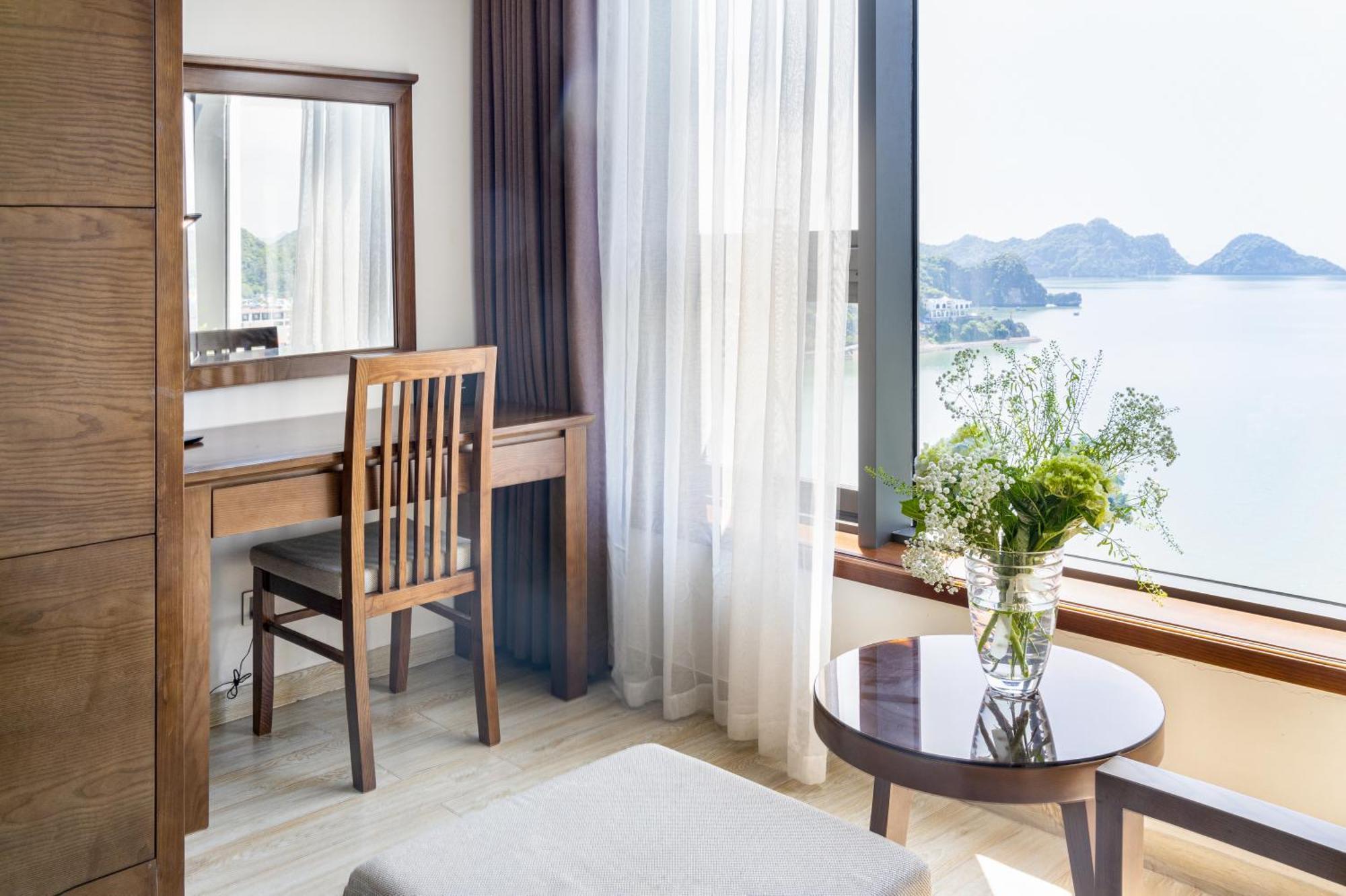 Cat Ba Paradise - Sky Bar & Massage Hotel Dong Khe Sau