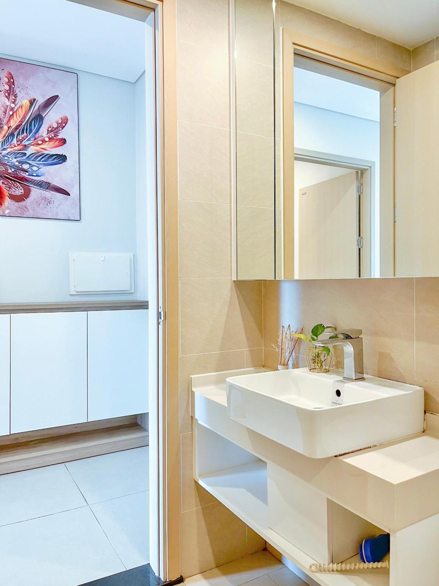 Homeaway - The Song 3brs Lux Condotel Apartment