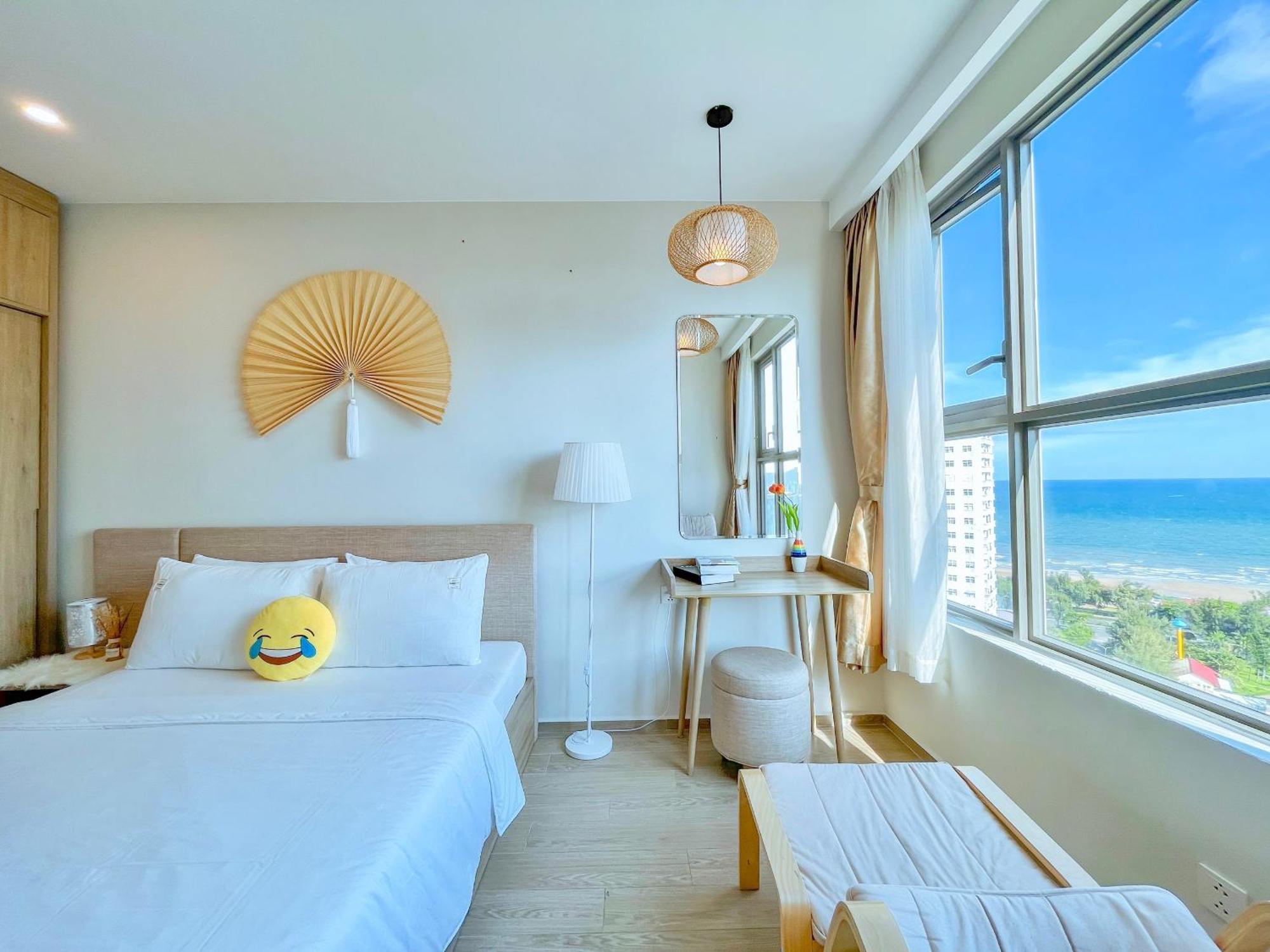 Homeaway - The Song 3brs Lux Condotel Apartment Vung Tau
