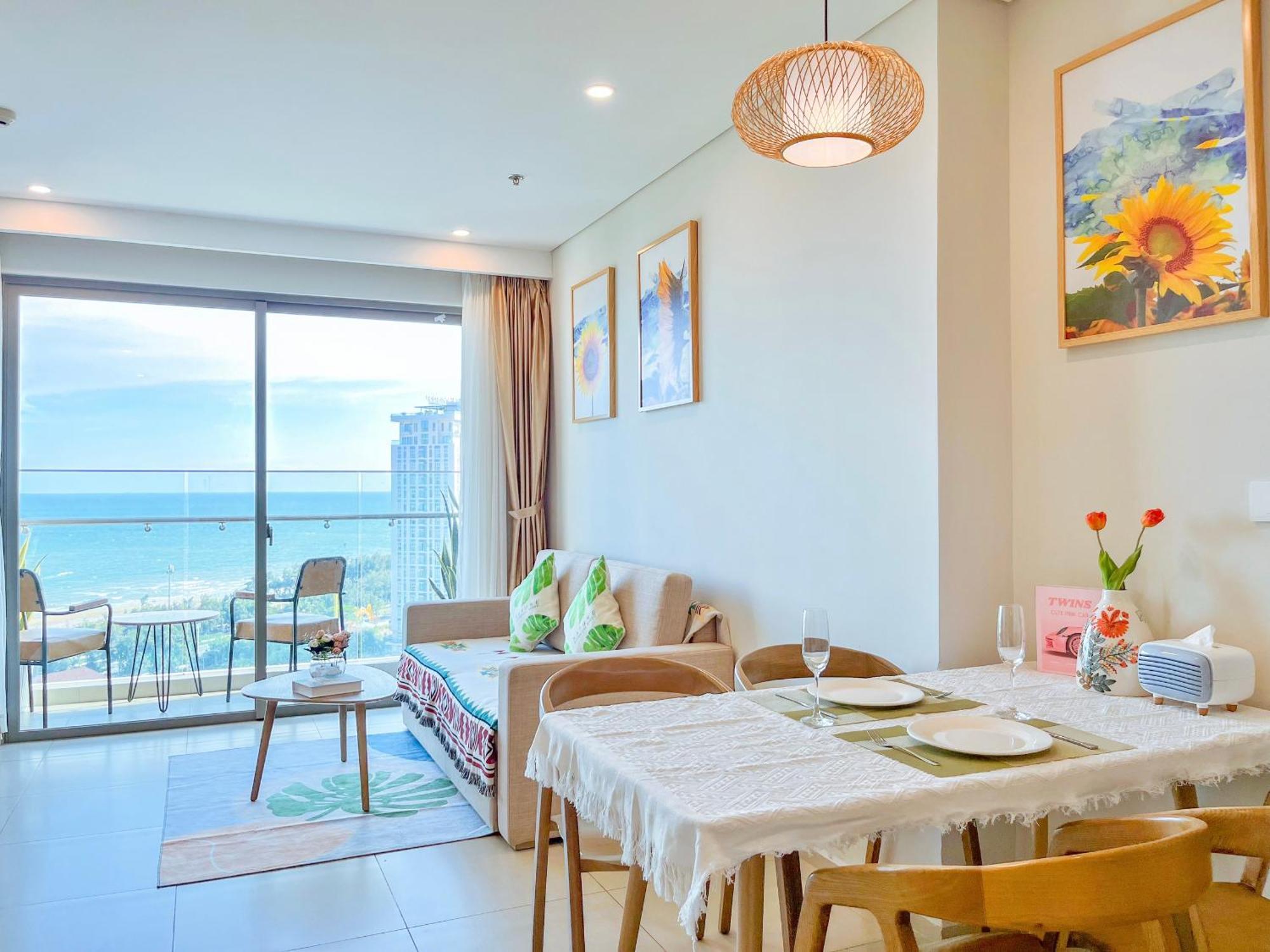 Apartment Homeaway - The Song 3brs Lux Condotel