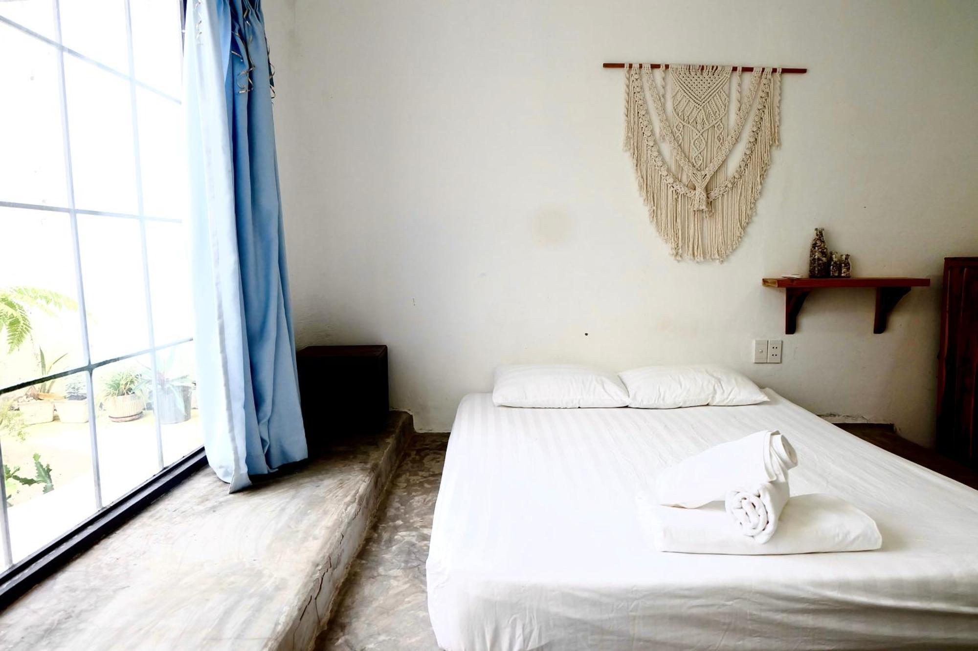 Hostel Lana Land