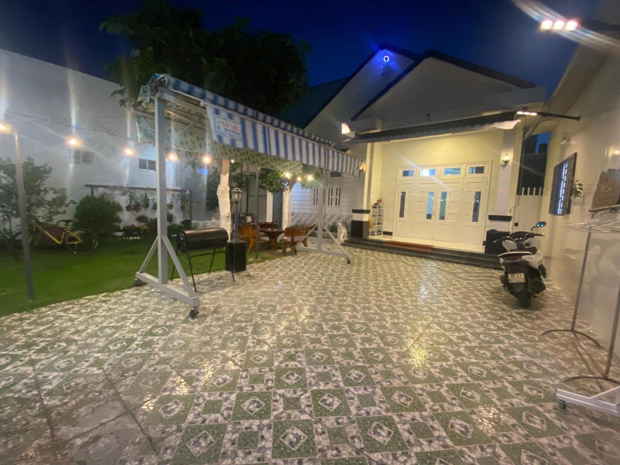 Misa Villa