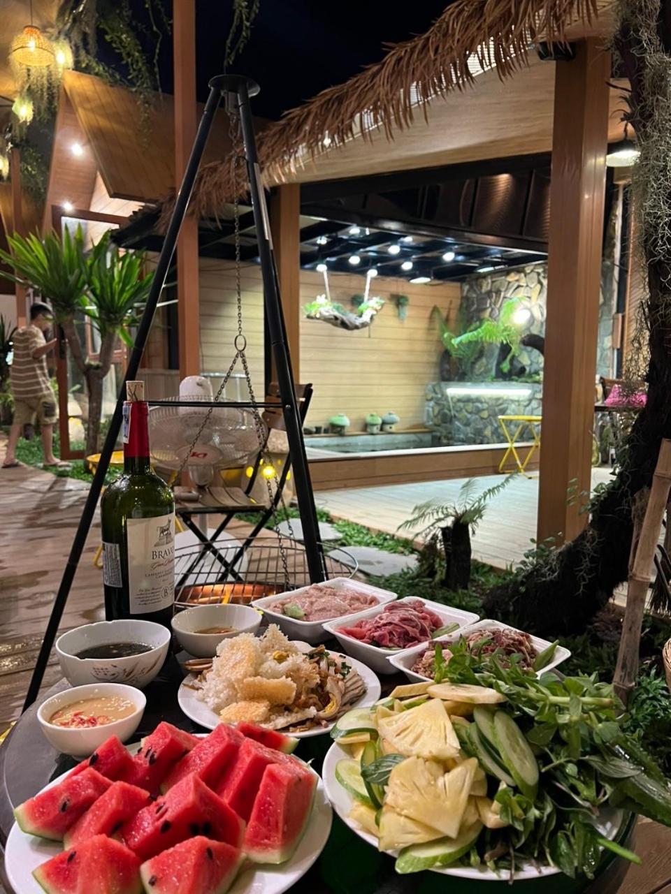 La Garden Bed & Breakfast Long Xuyen
