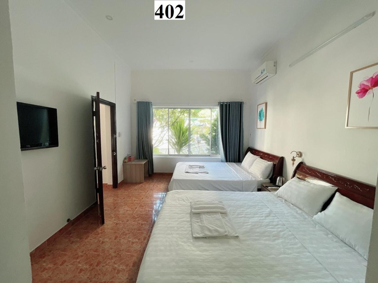 Hotel Vnd &