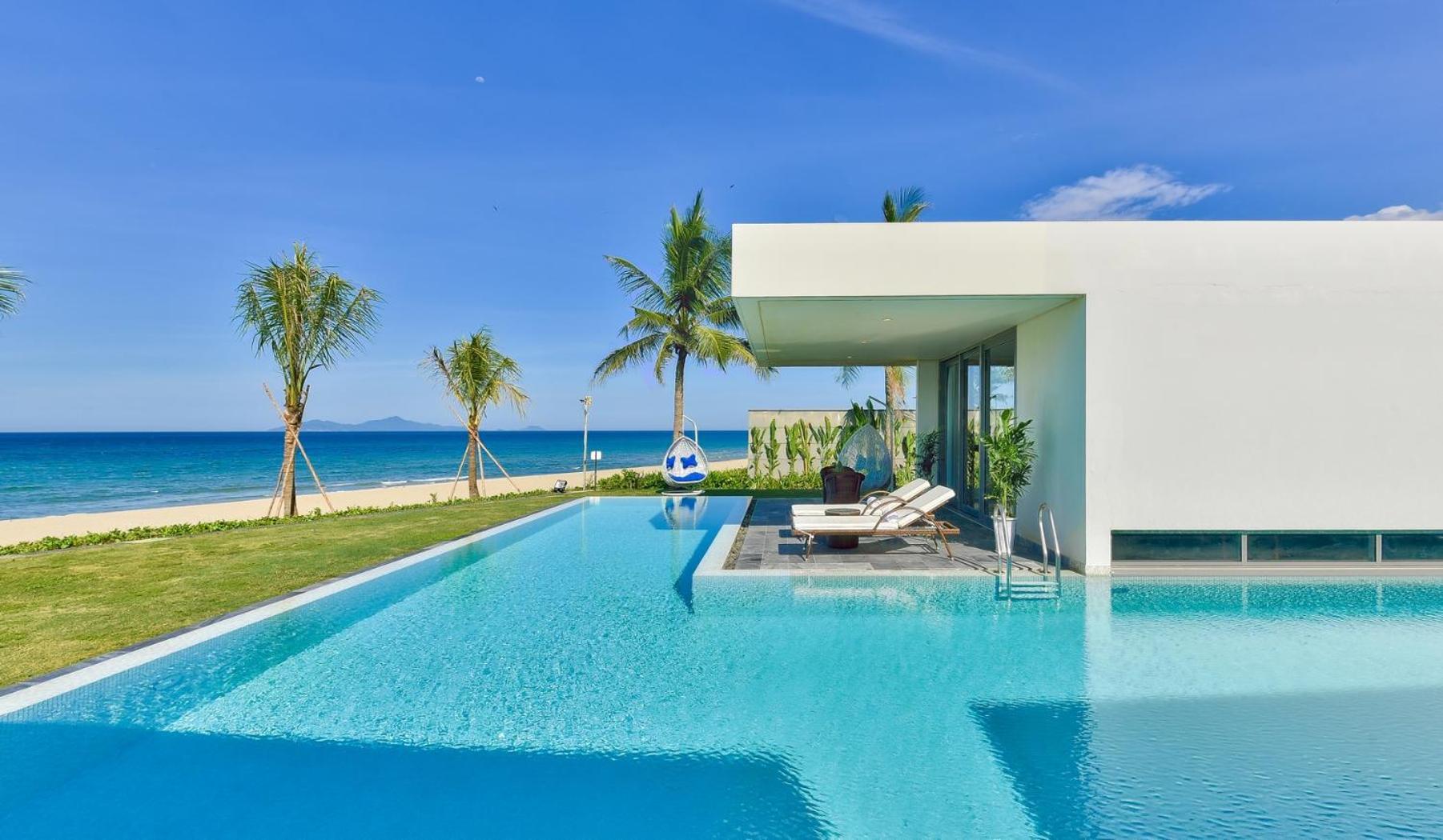 Ocean Pool Retreat In Da Nang